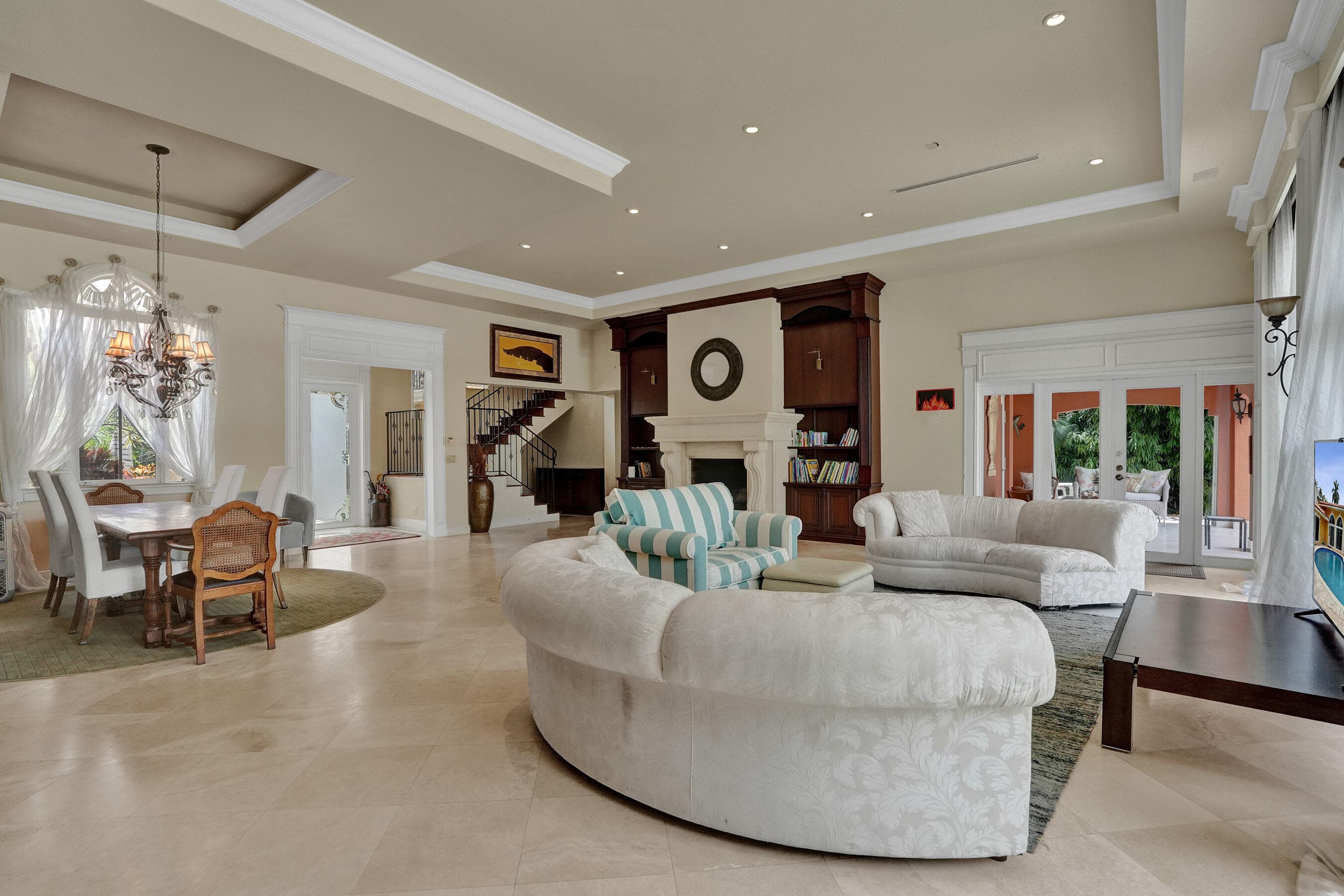 449 Isle Of Palms Drive, Fort Lauderdale, FL 33301 — photo 6 of 42