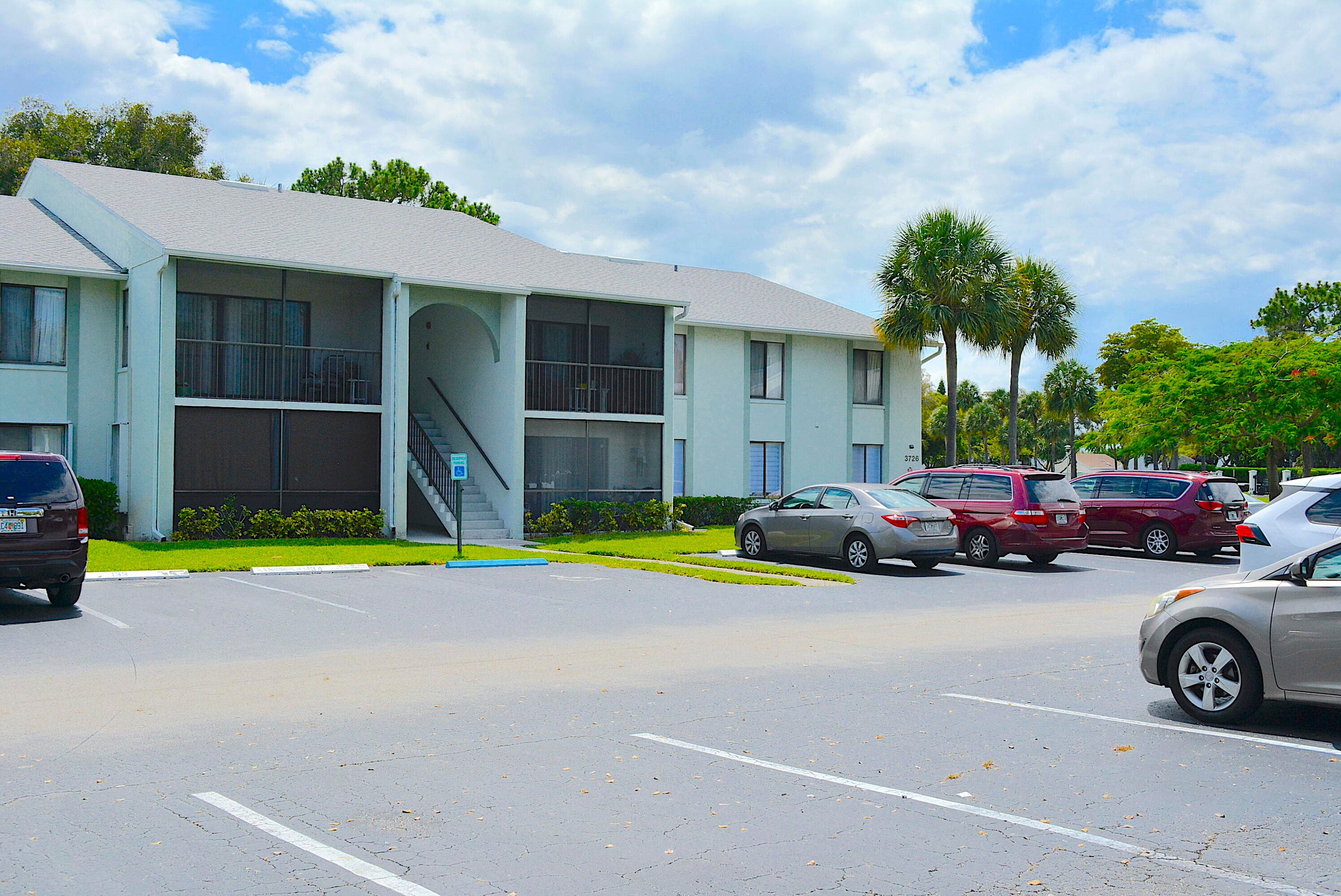 3726 Savoy Lane D2, West Palm Beach, FL 33417 — photo 1 of 10