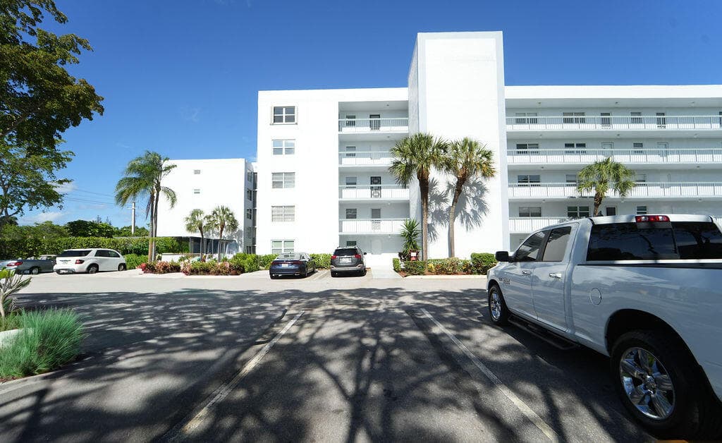 6500 NW 2nd Avenue 509, Boca Raton, FL 33487 — photo 17 of 47
