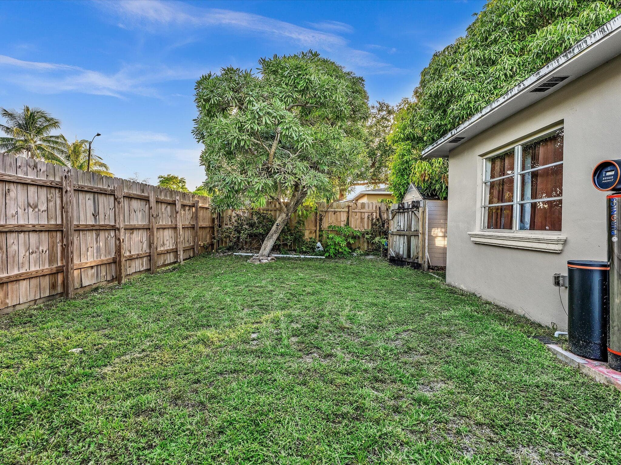 700 SW 5th Court, Hallandale Beach, FL 33009 — photo 29 of 46