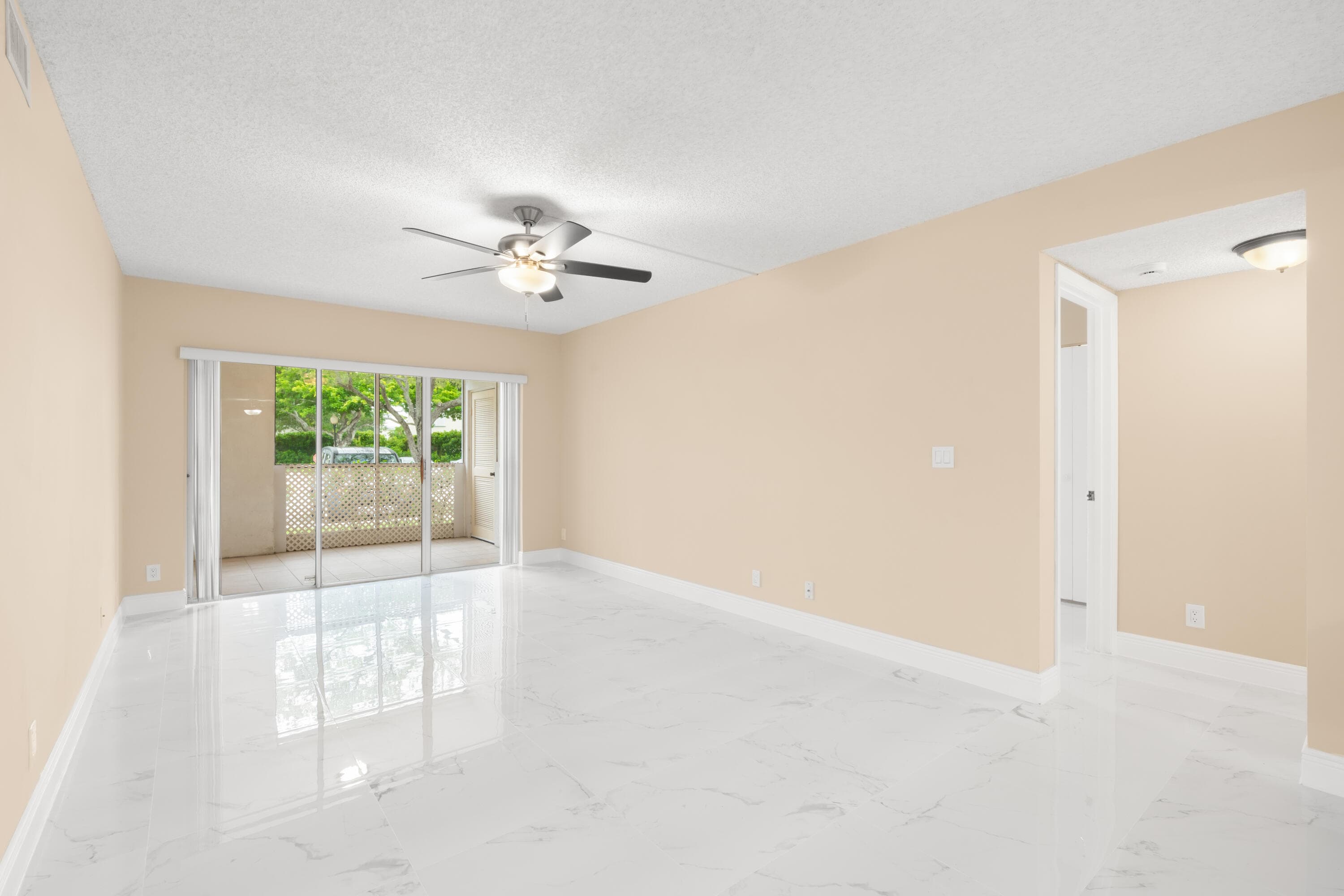 9855 Westview Drive 714, Coral Springs, FL 33076 — photo 13 of 38
