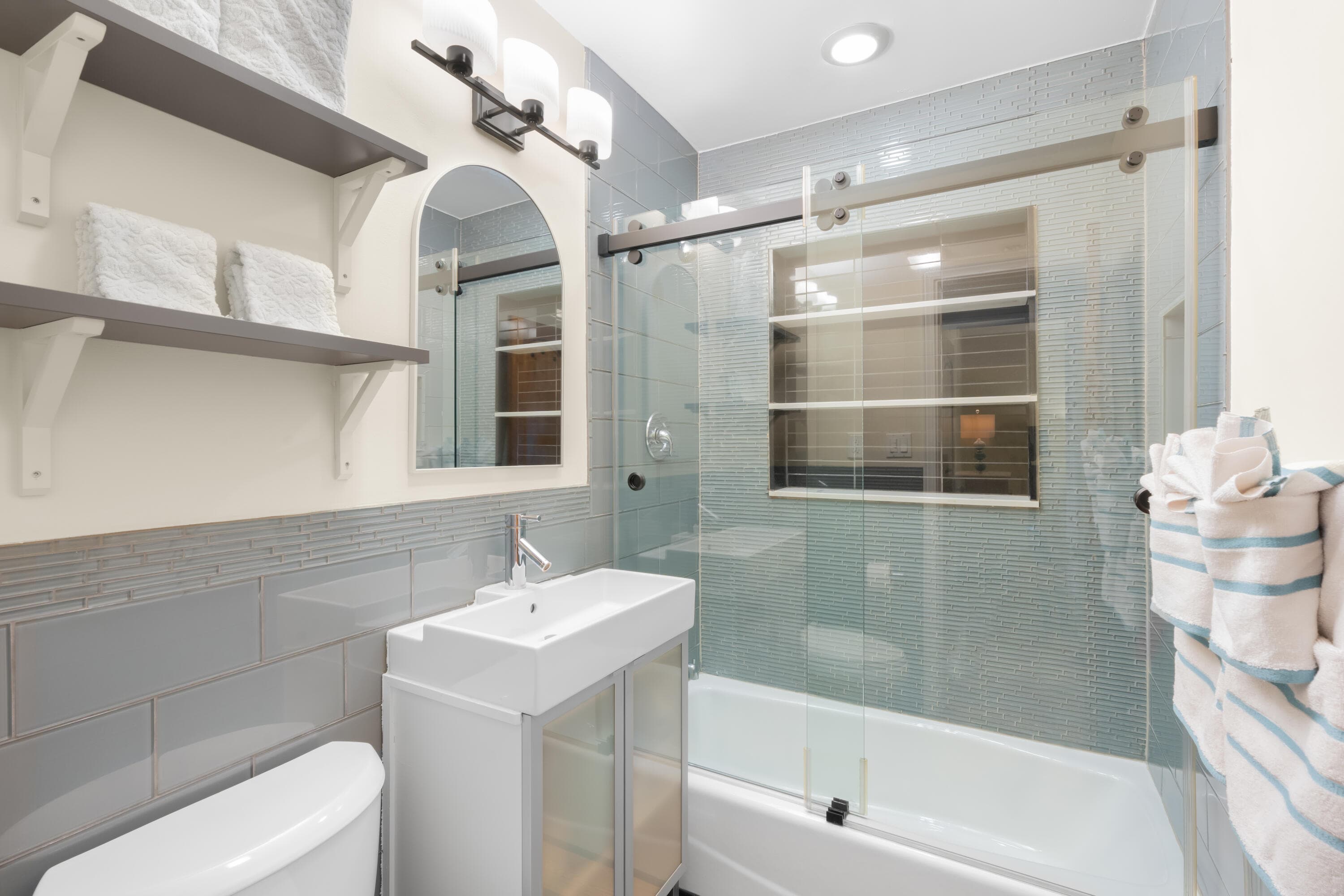 1720 NE 17th Avenue, Fort Lauderdale, FL 33305 — photo 46 of 97