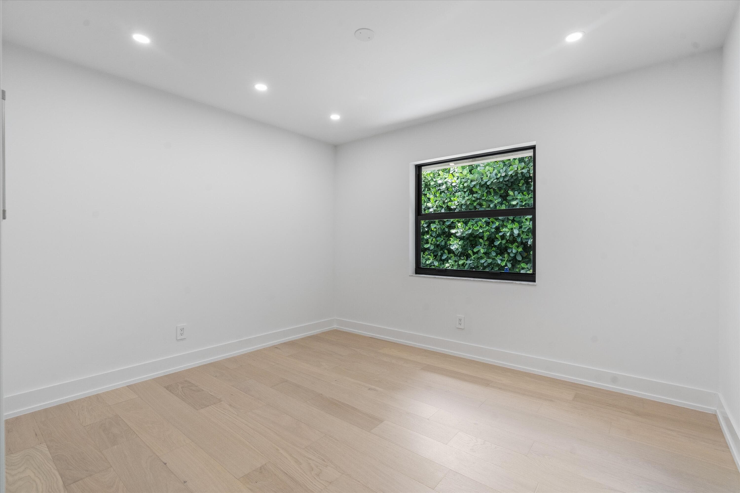 2413 NW 26th Street, Boca Raton, FL 33431 — photo 49 of 76