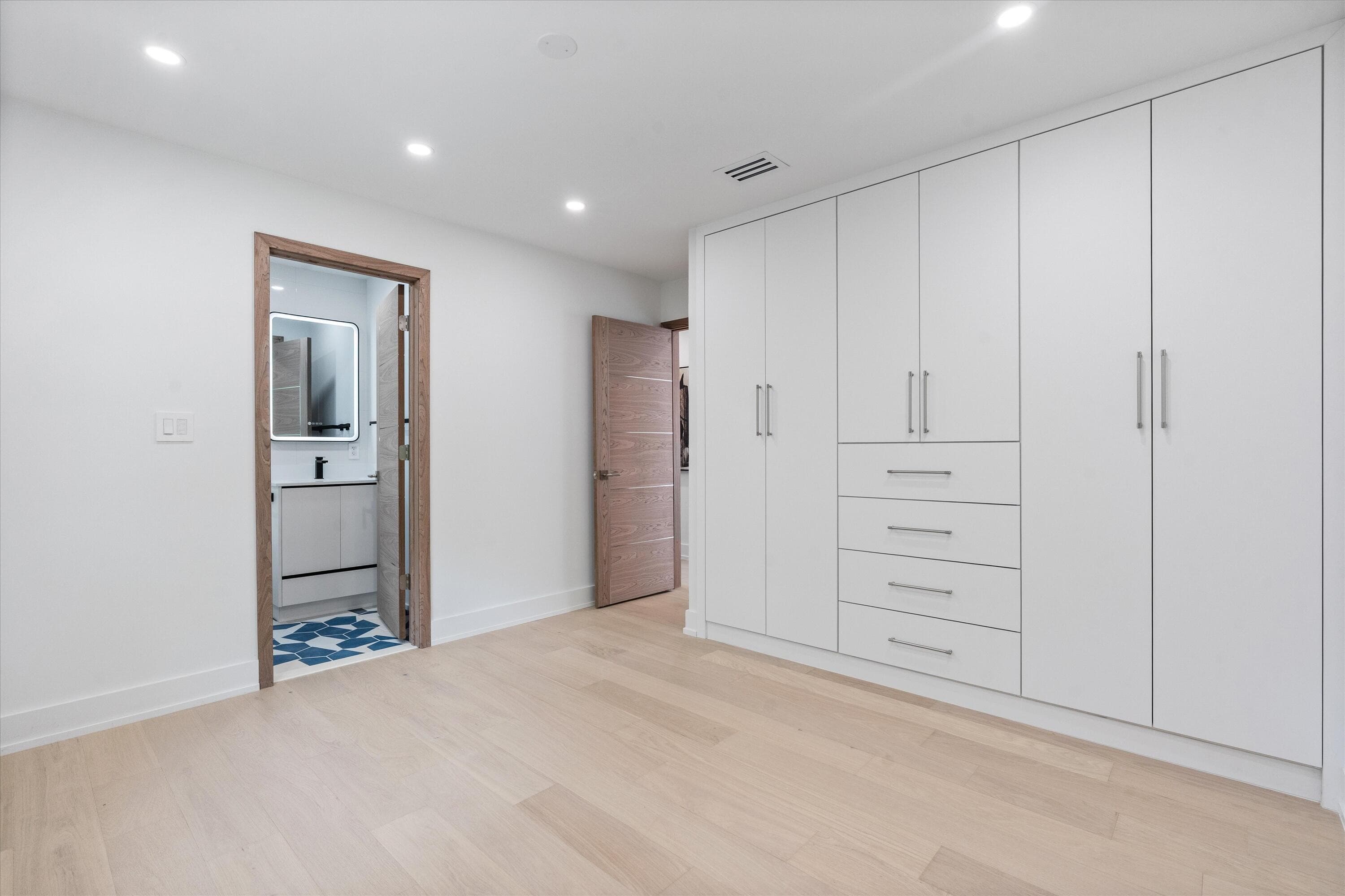 2413 NW 26th Street, Boca Raton, FL 33431 — photo 51 of 76