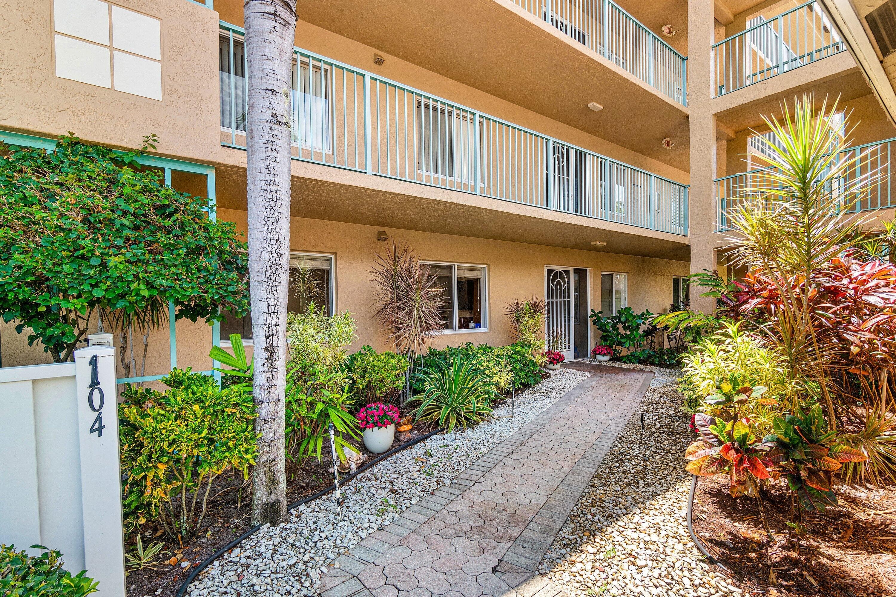 12560 Majesty Circle 104, Boynton Beach, FL 33437 — photo 46 of 73