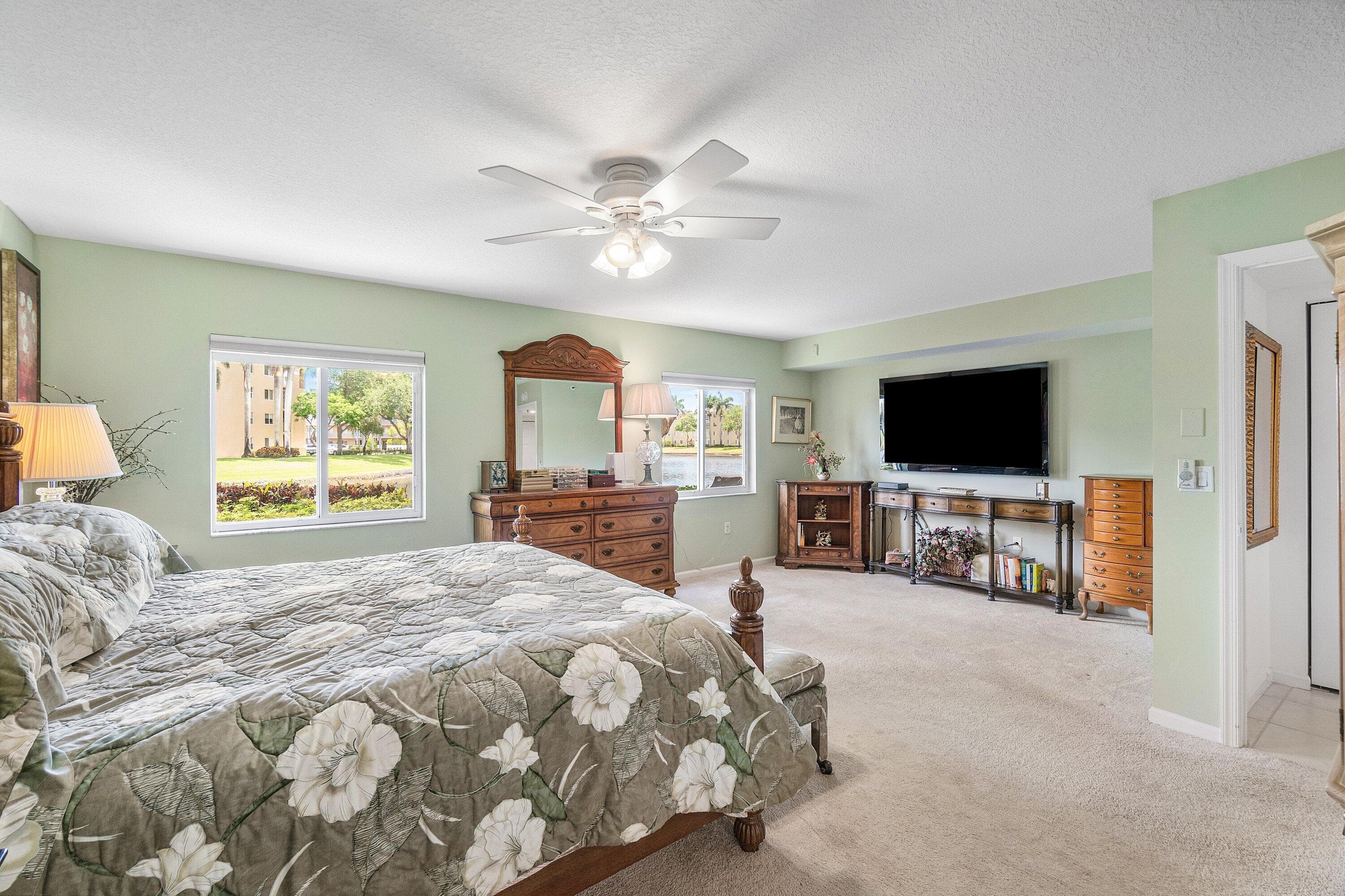 12560 Majesty Circle 104, Boynton Beach, FL 33437 — photo 29 of 73