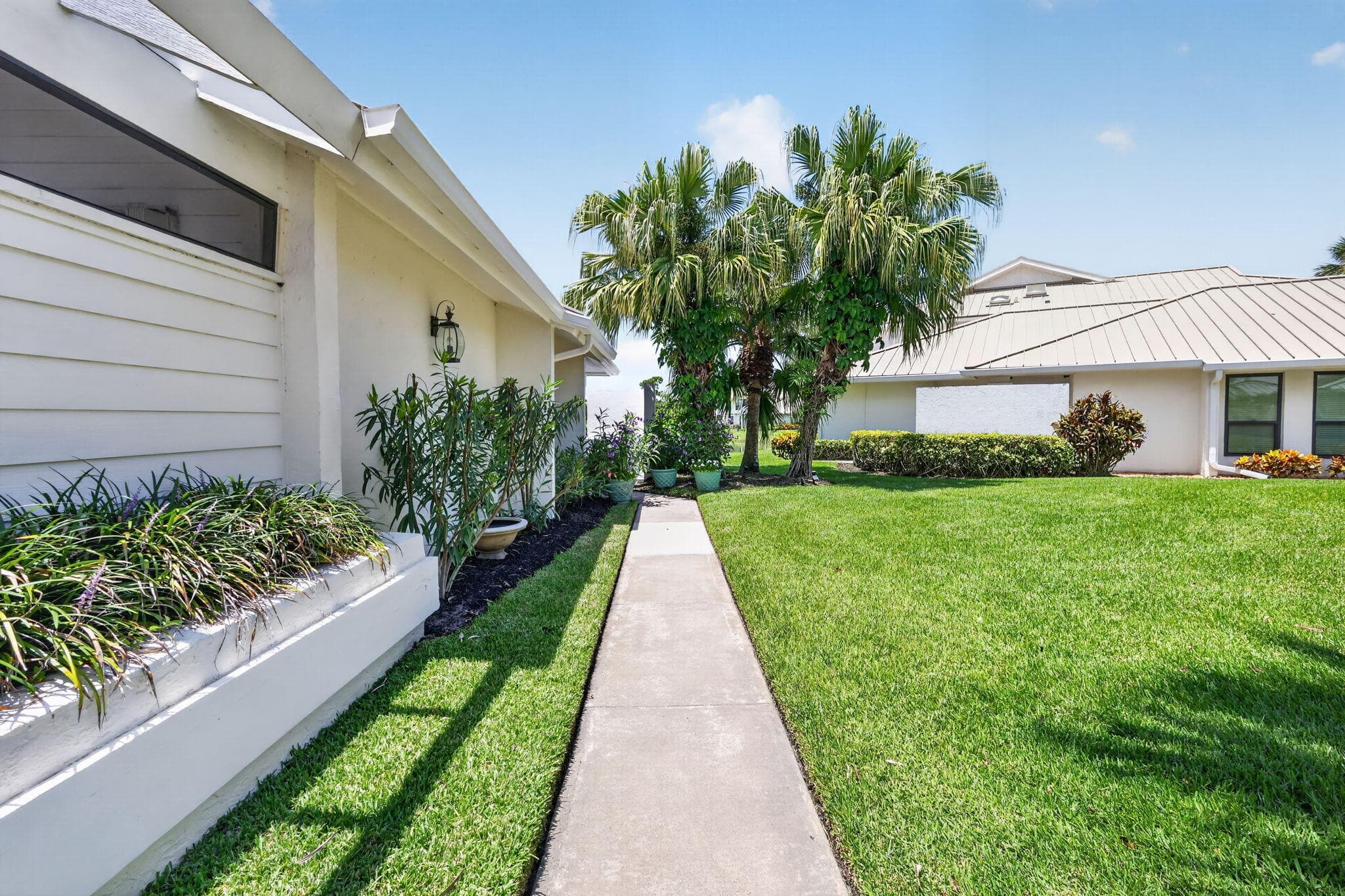 5632 SE Foxcross Place, Stuart, FL 34997 — photo 4 of 73
