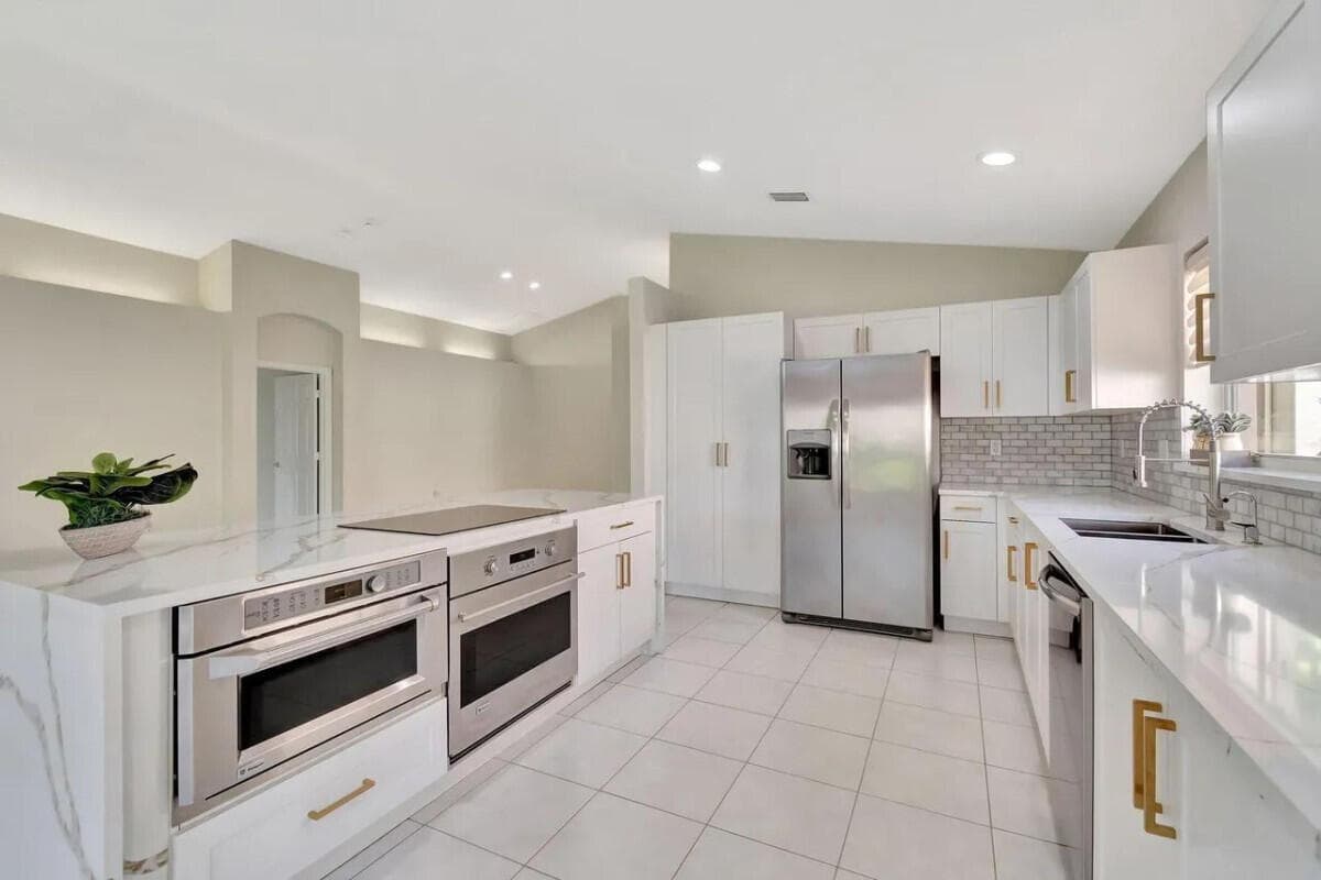 7893 Stanza Street, Boynton Beach, FL 33437 — photo 5 of 24