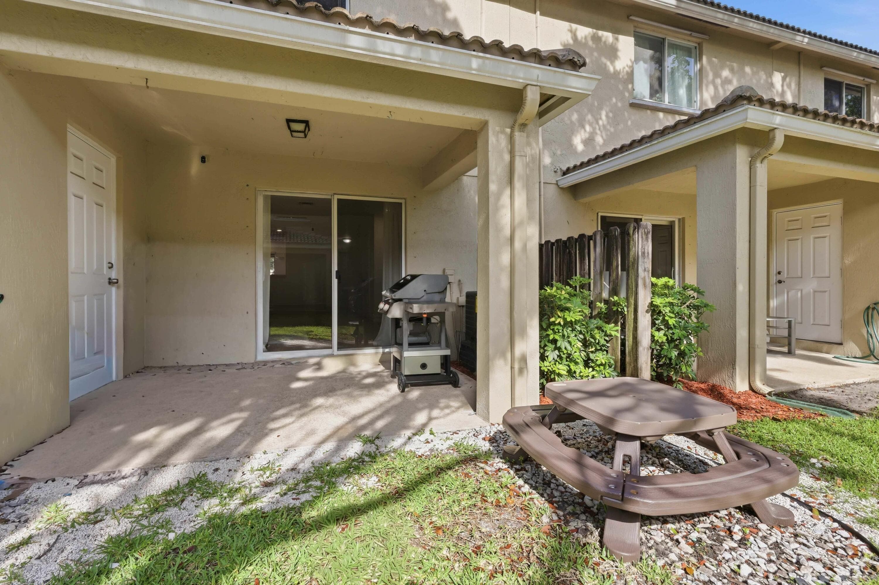 5959 London Lane, Tamarac, FL 33321 — photo 17 of 35