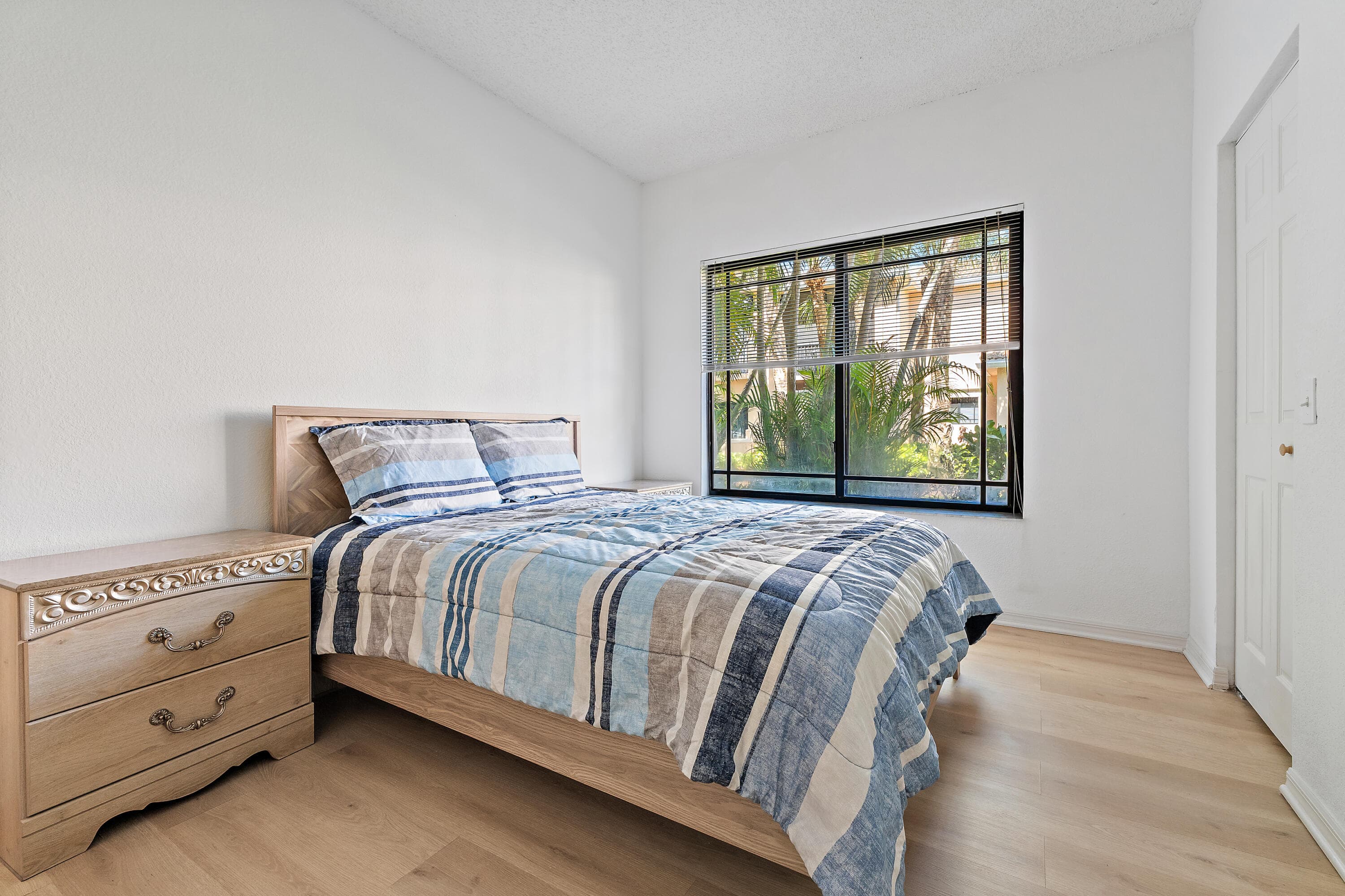 2915 Tuscany Court 102, Palm Beach Gardens, FL 33410 — photo 25 of 47