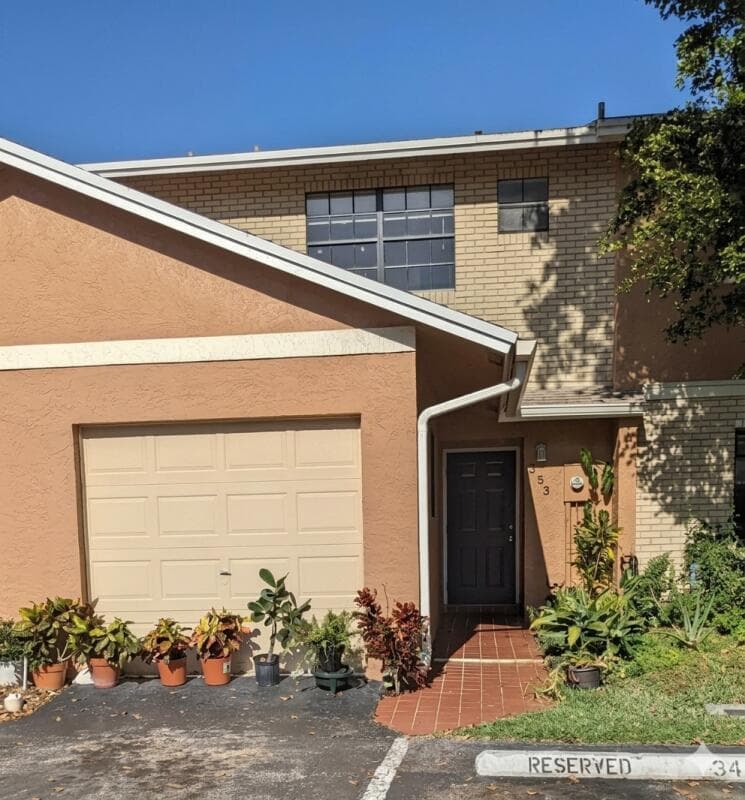 353 NW 103rd Terrace, Pembroke Pines, FL 33026 — photo 1 of 14