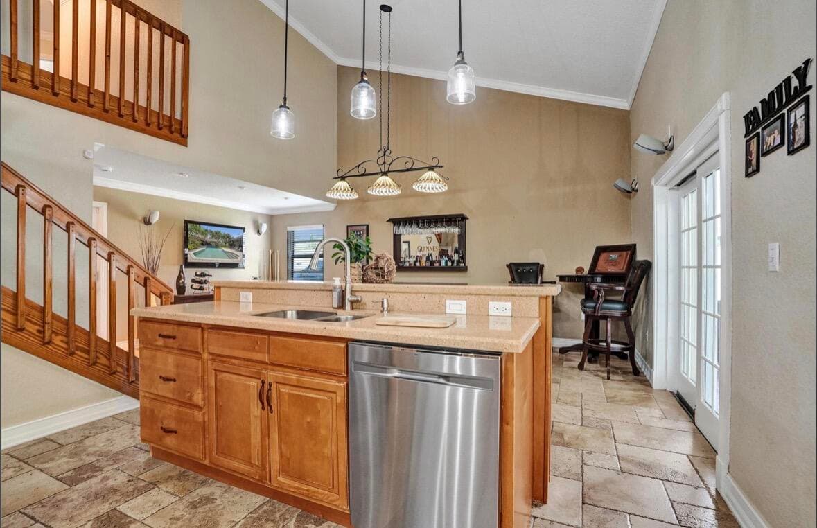 14701 Madison Place, Davie, FL 33325 — photo 5 of 42