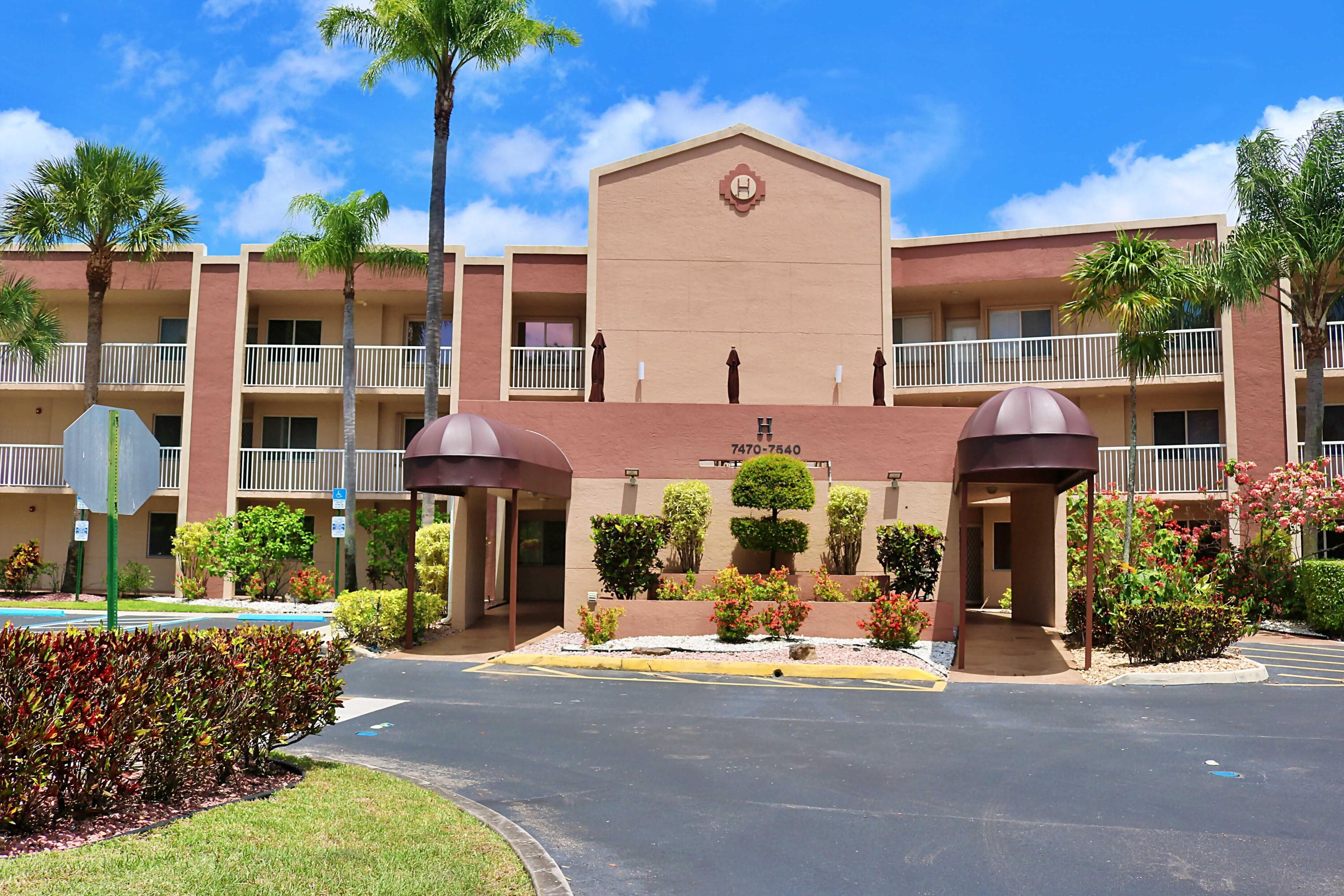 Condominium in Tamarac — photo 1 of 29