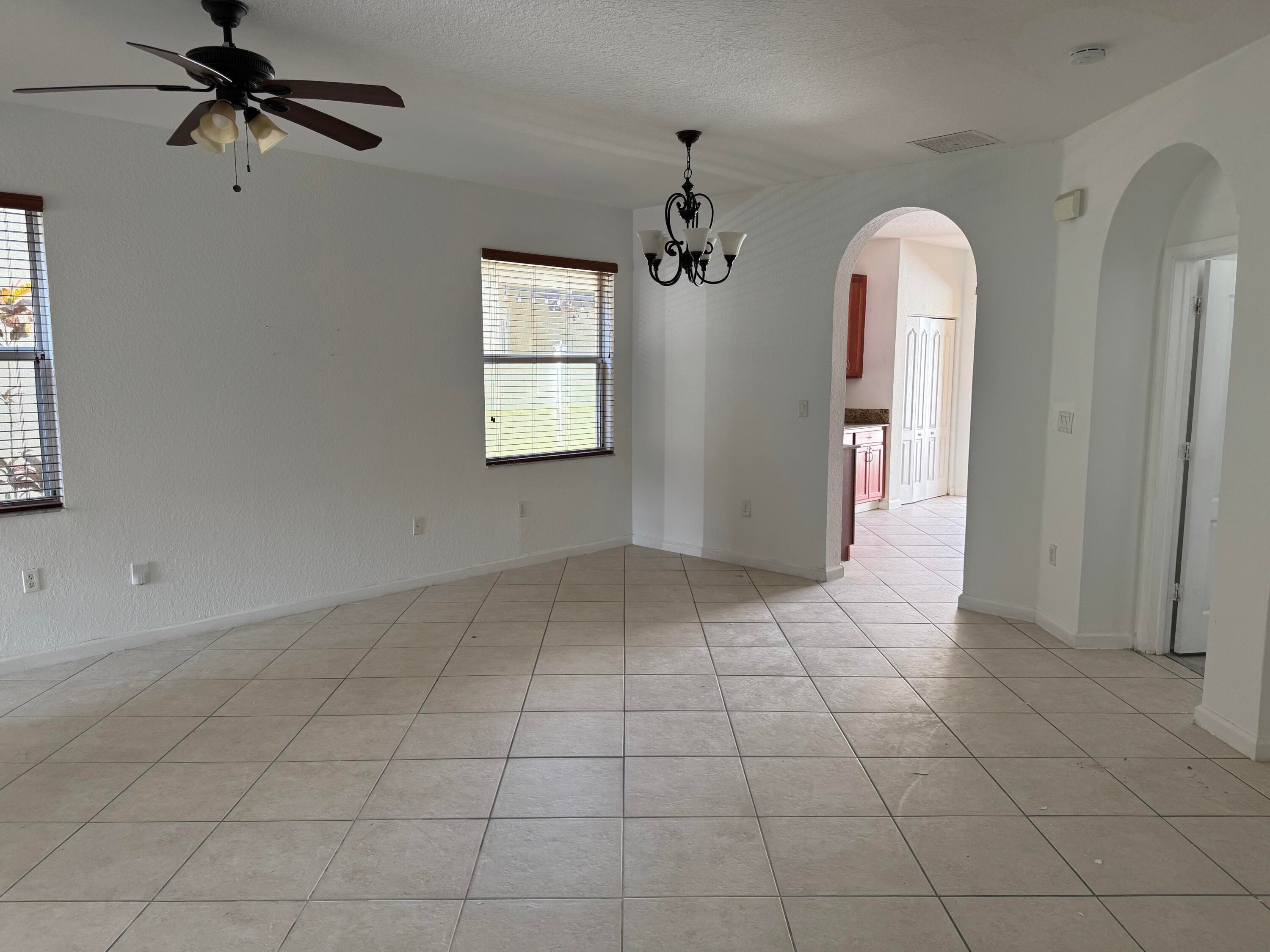 3977 NE 11th Drive, Homestead, FL 33033 — photo 5 of 11