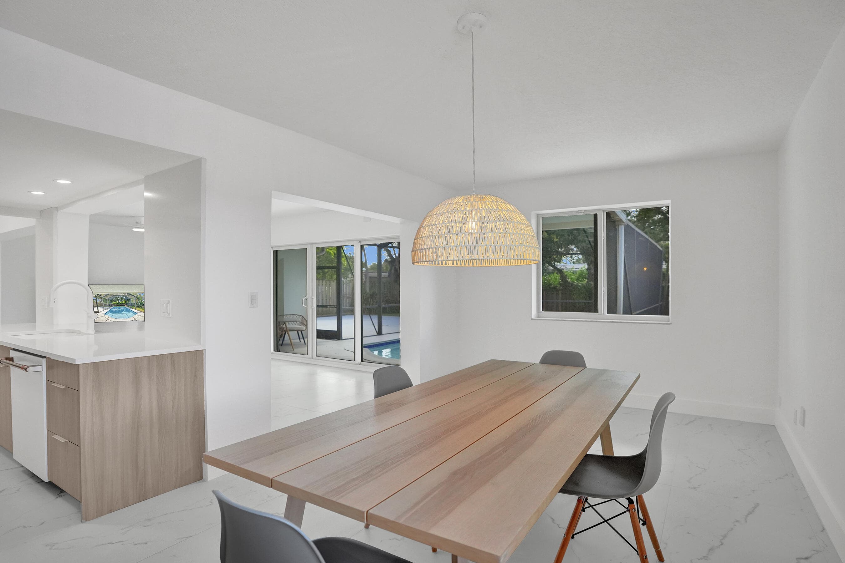 2030 N 54th Avenue, Hollywood, FL 33021 — photo 15 of 57