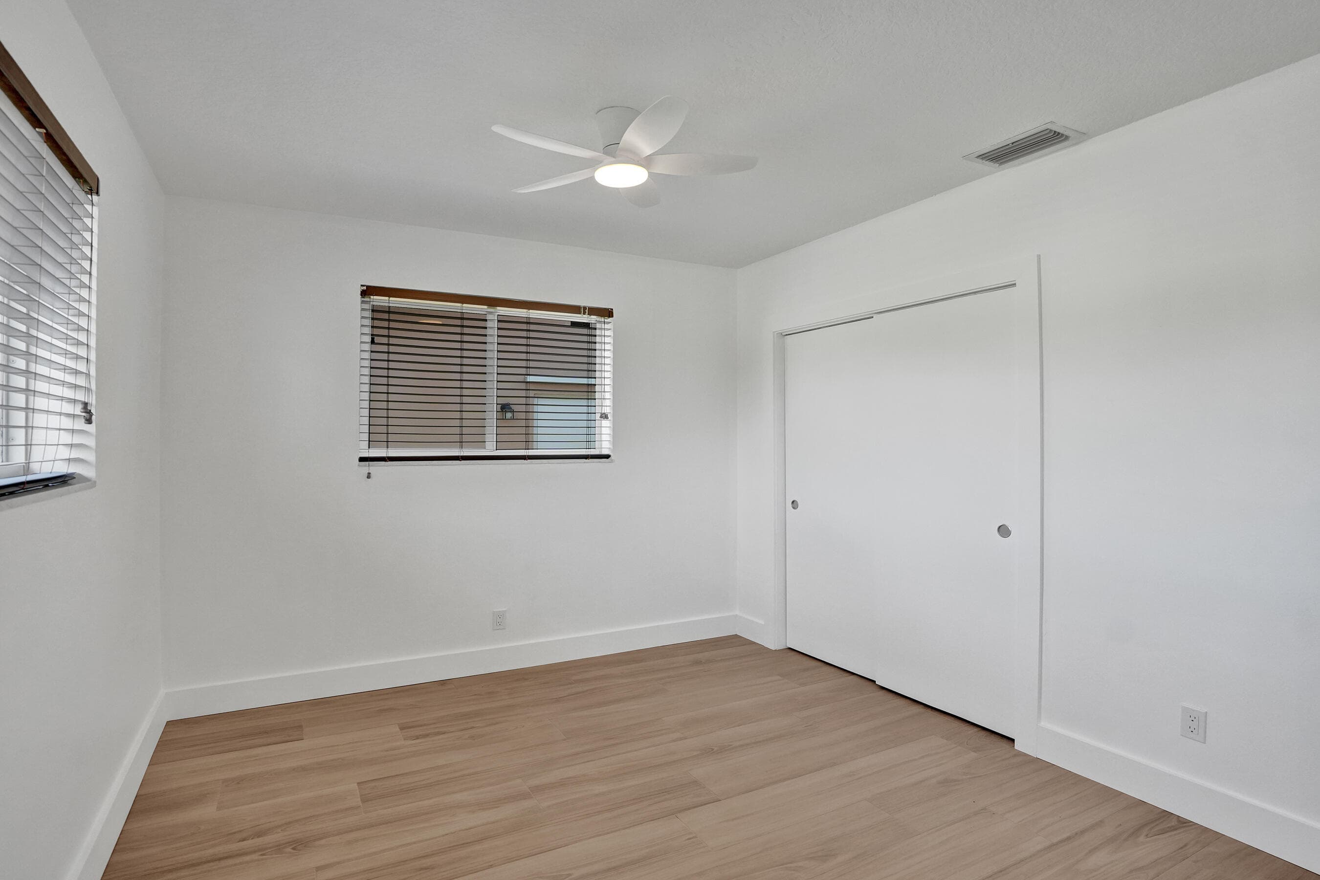 2030 N 54th Avenue, Hollywood, FL 33021 — photo 31 of 57