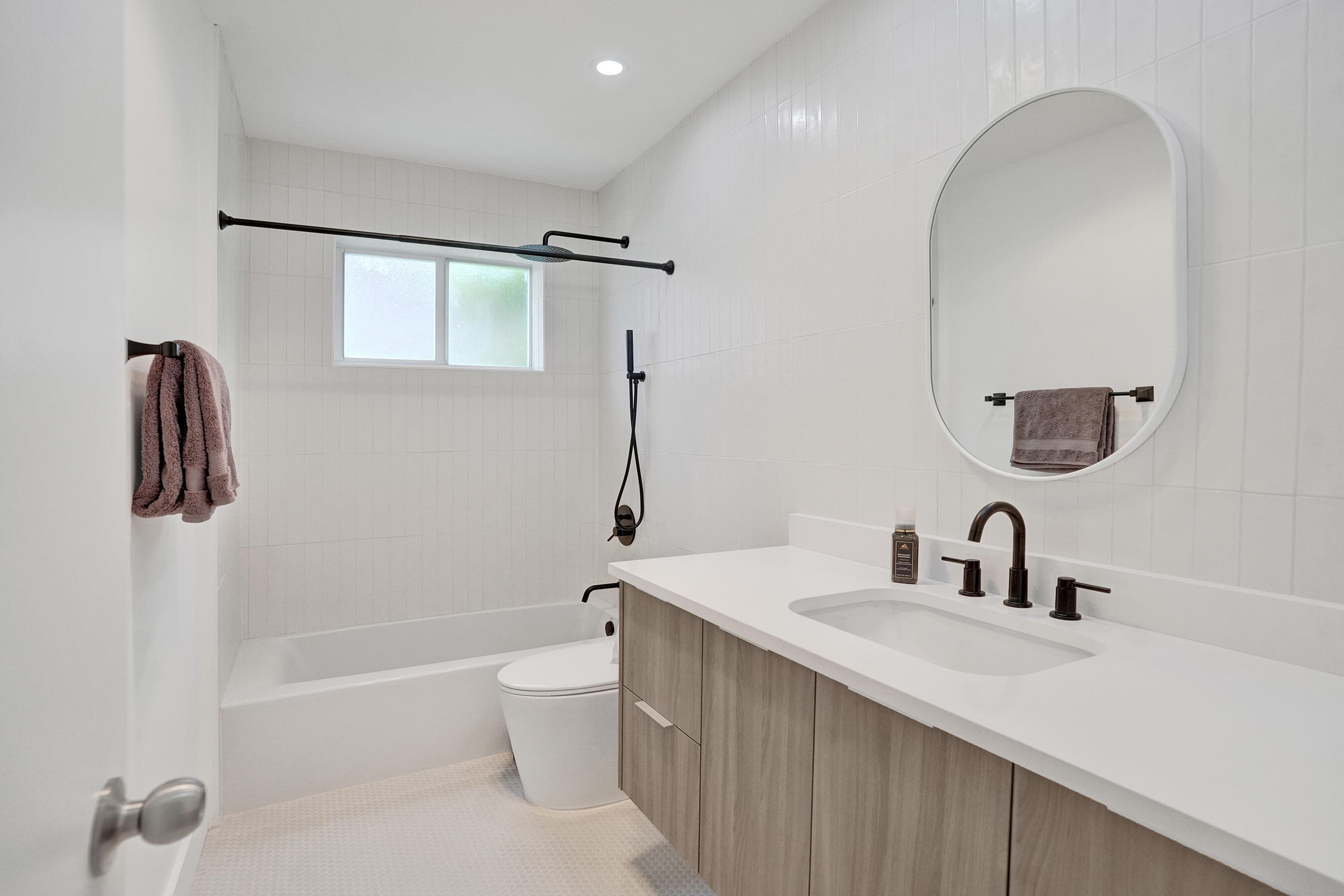 2030 N 54th Avenue, Hollywood, FL 33021 — photo 7 of 57