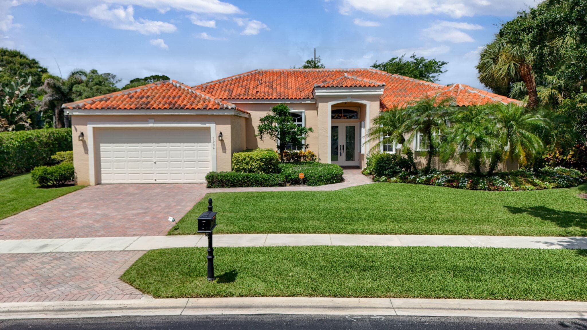 9954 SE Osprey Pointe Drive SE, Hobe Sound, FL 33455 — photo 1 of 68