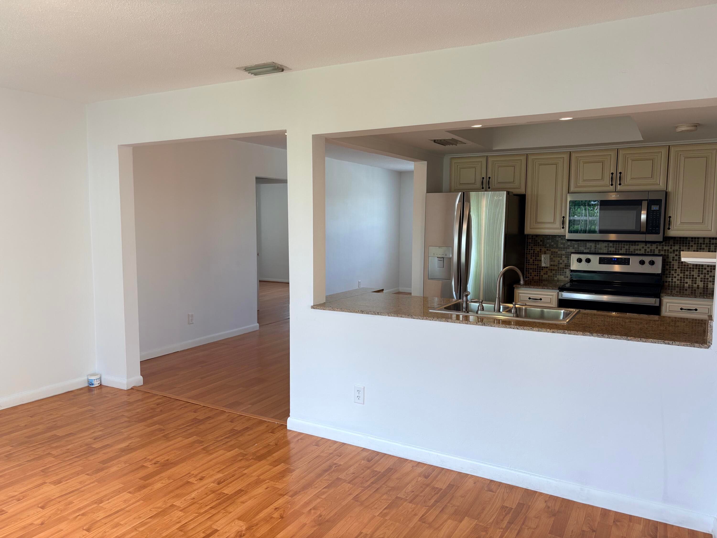 1009 SW 3rd Way, Boynton Beach, FL 33426 — photo 13 of 24