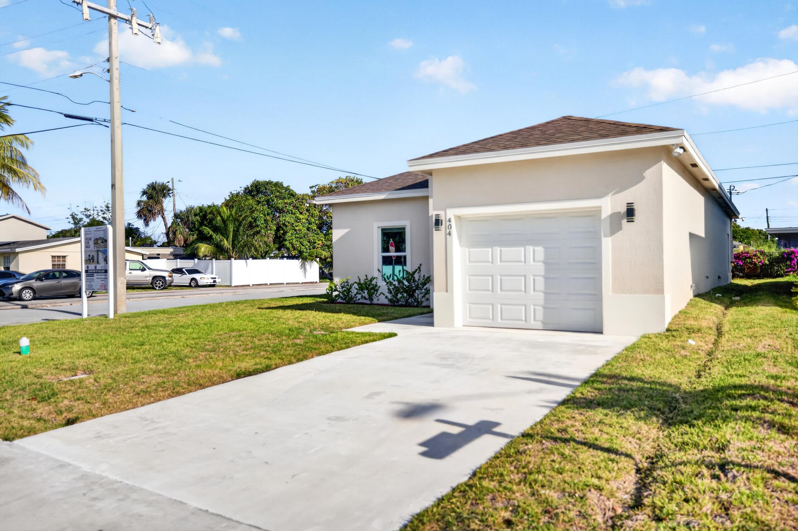402 NW 12th Avenue, Boynton Beach, FL 33435 — photo 2 of 24