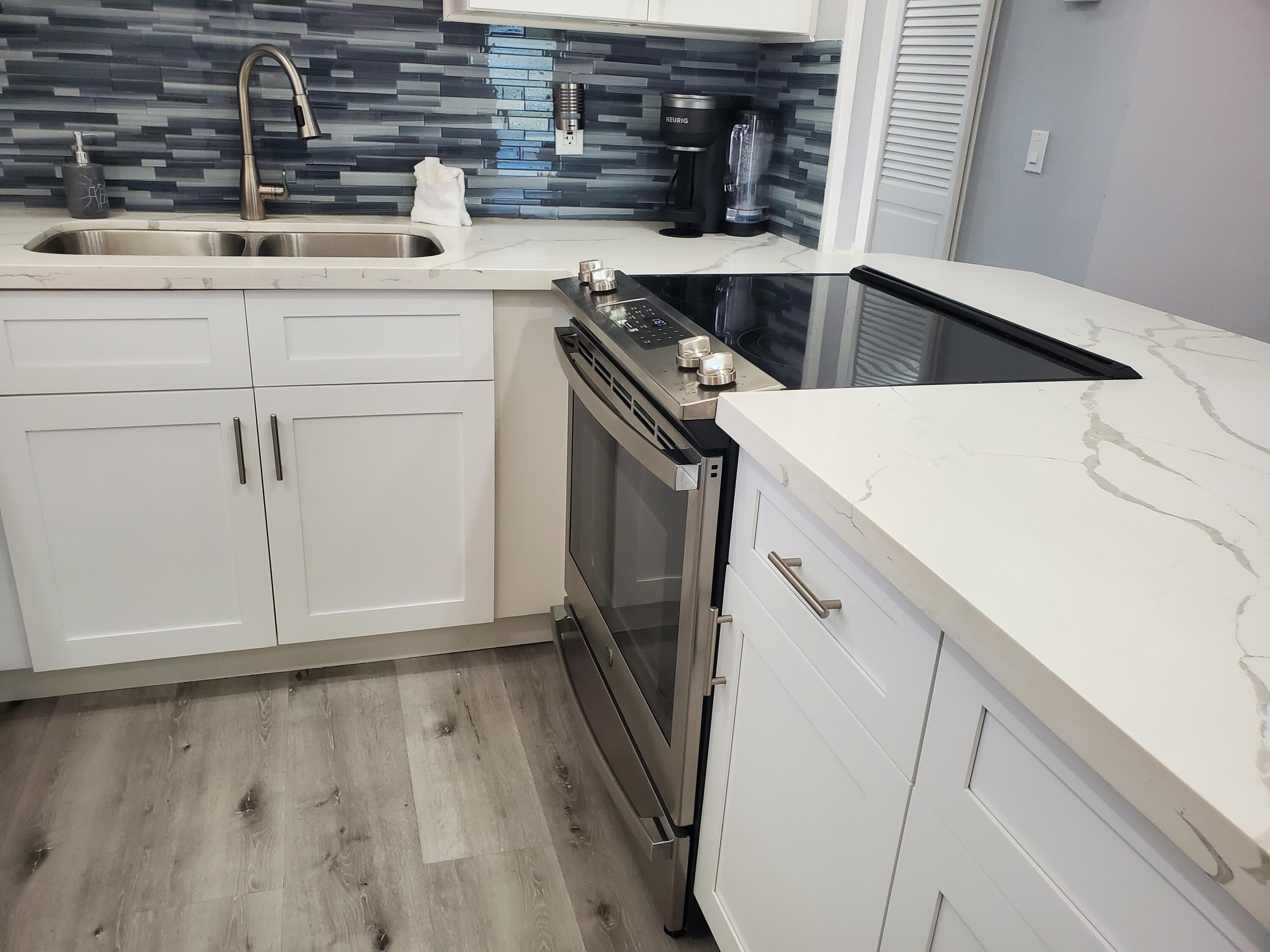 564 Saxony Drive 564, Delray Beach, FL 33446 — photo 9 of 30
