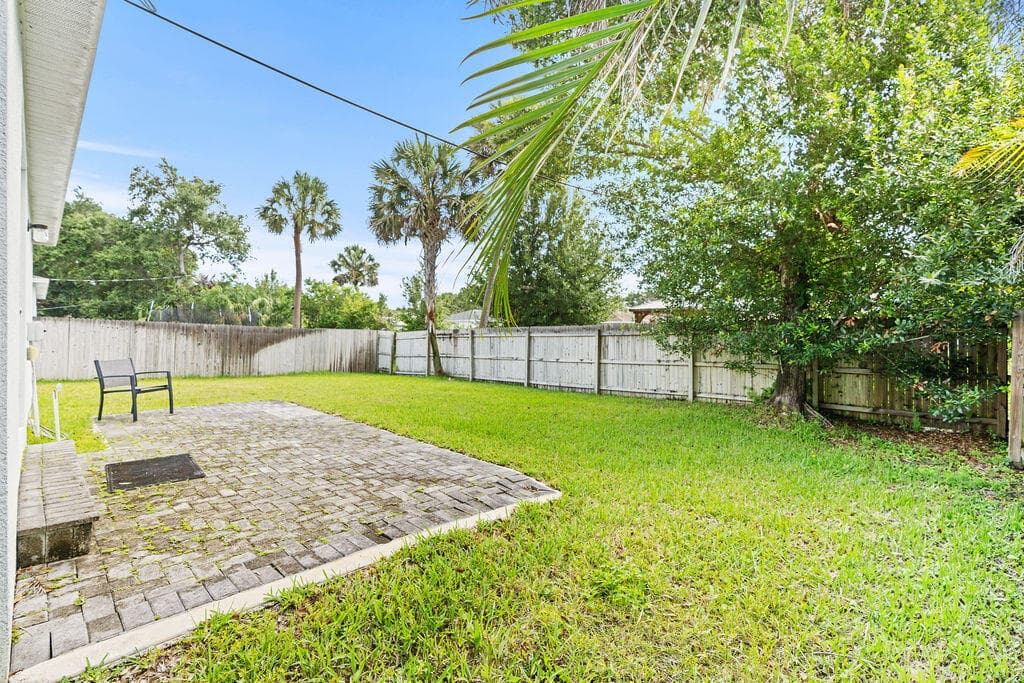 1022 41st Avenue, Vero Beach, FL 32960 — photo 16 of 18