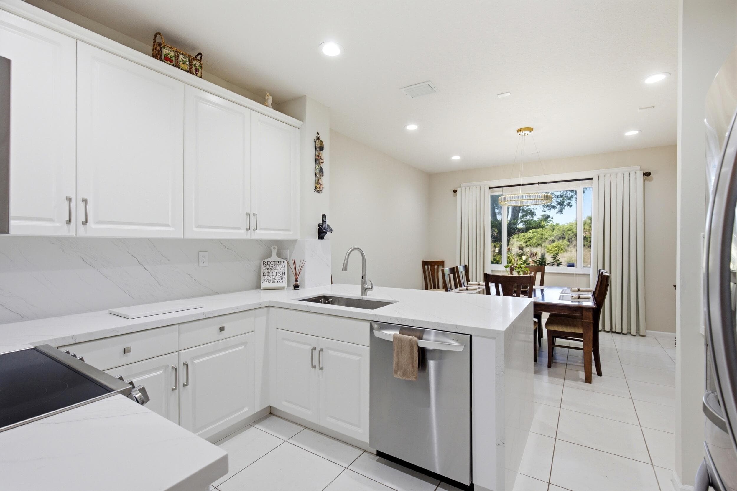 5616 NW 127th Terrace, Coral Springs, FL 33076 — photo 8 of 49