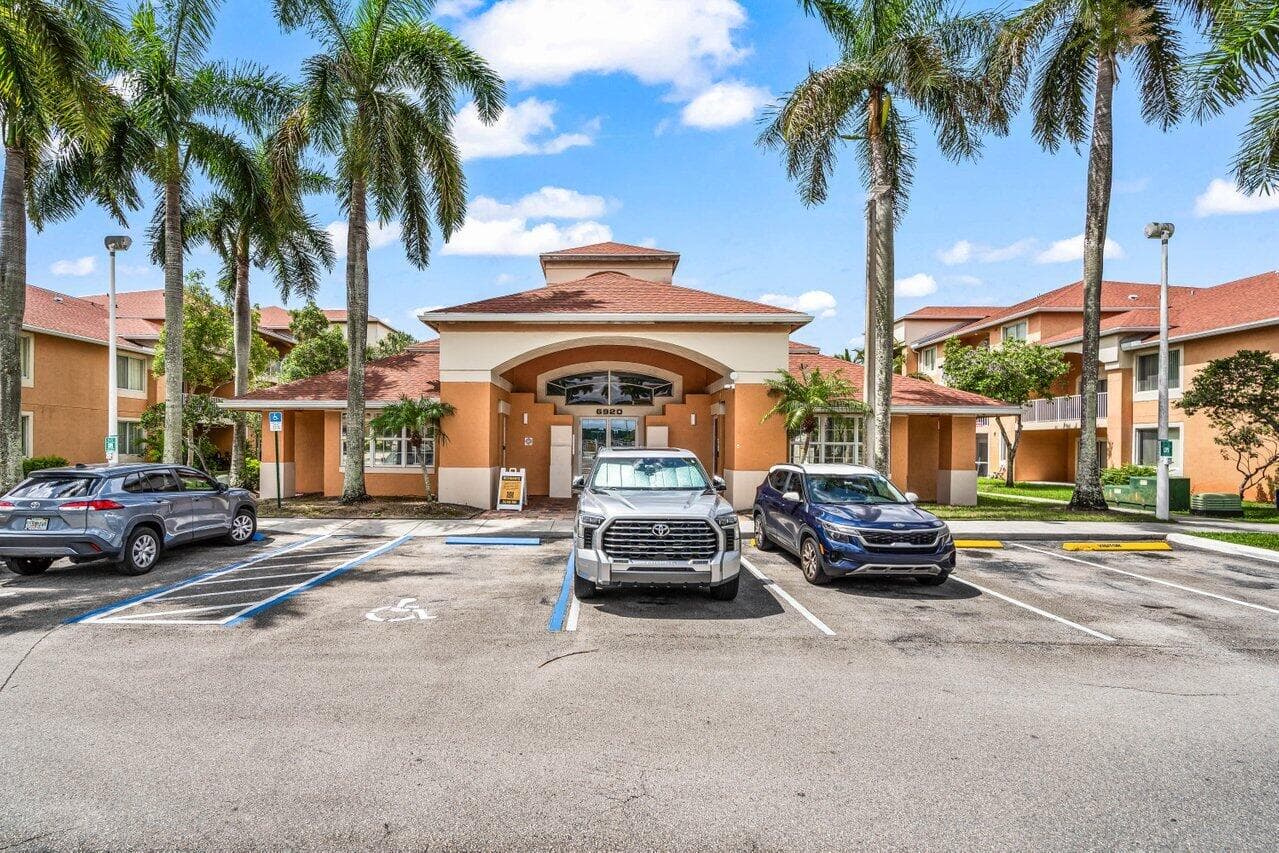 6900 SW 39th Street 101j, Davie, FL 33314 — photo 20 of 29