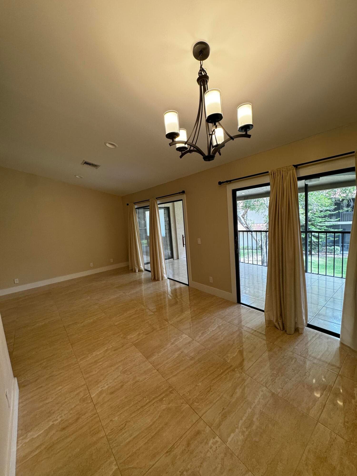 5520 Coach House Circle G, Boca Raton, FL 33486 — photo 16 of 41