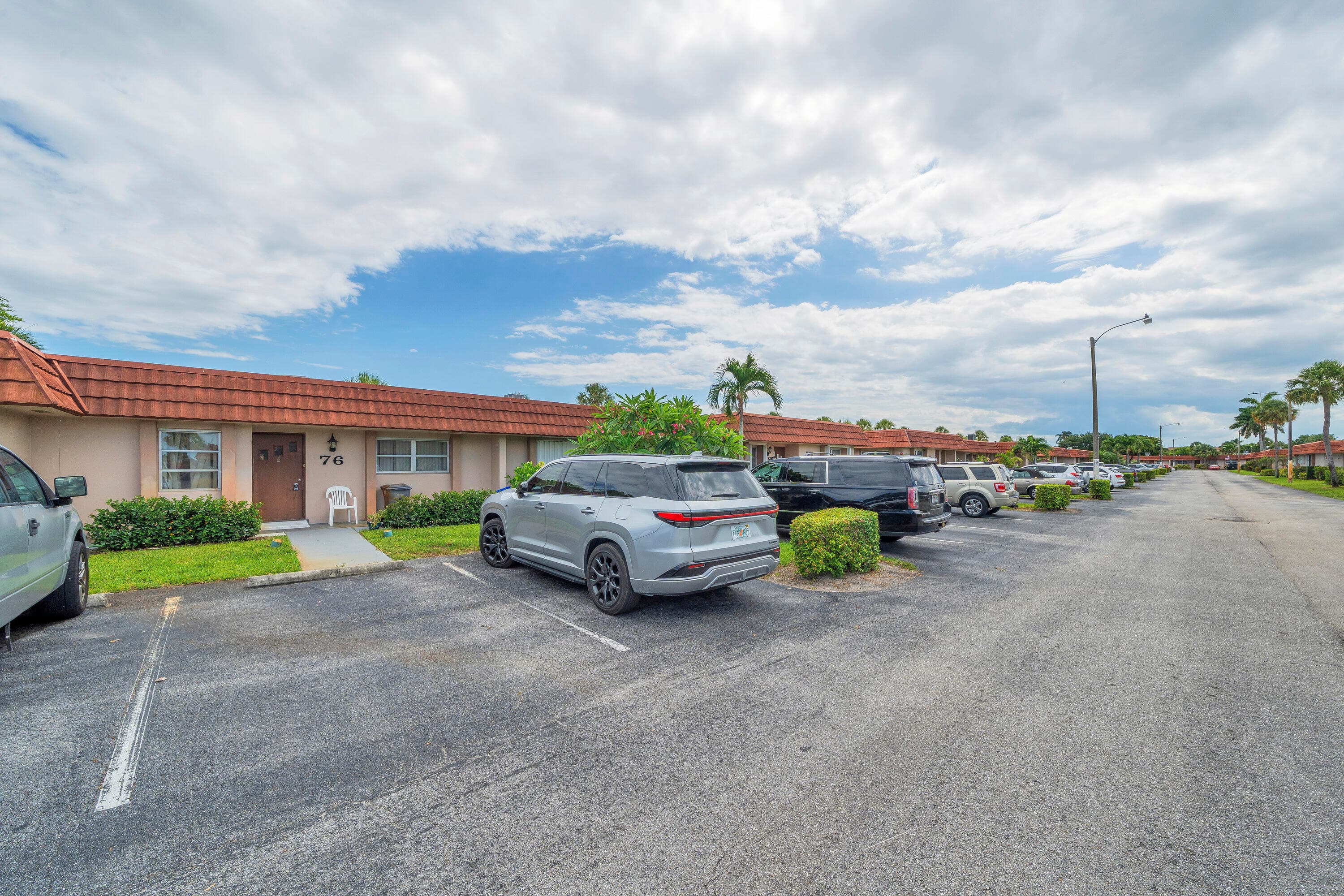 5775 W Fernley Dr Drive W 76, West Palm Beach, FL 33415 — photo 4 of 40