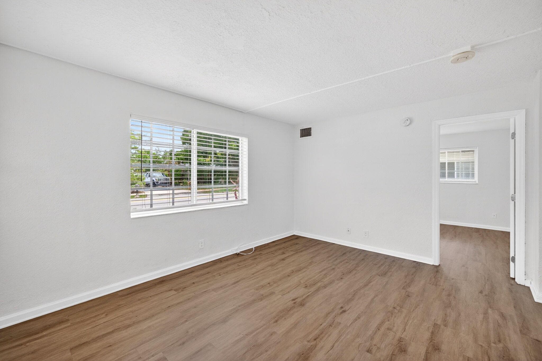 1671 NE 33rd Street 1, Pompano Beach, FL 33064 — photo 8 of 20