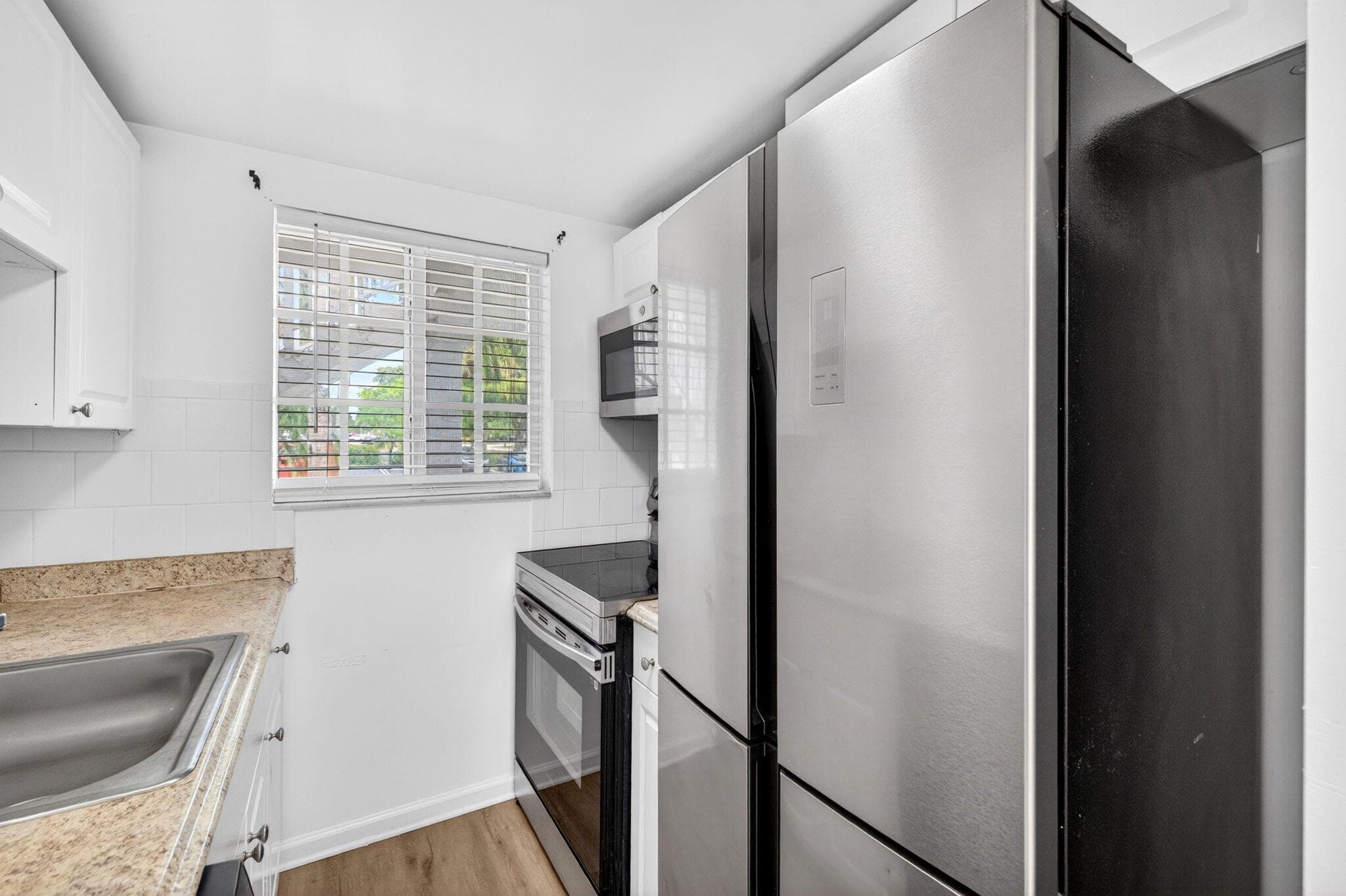 1671 NE 33rd Street 1, Pompano Beach, FL 33064 — photo 2 of 20