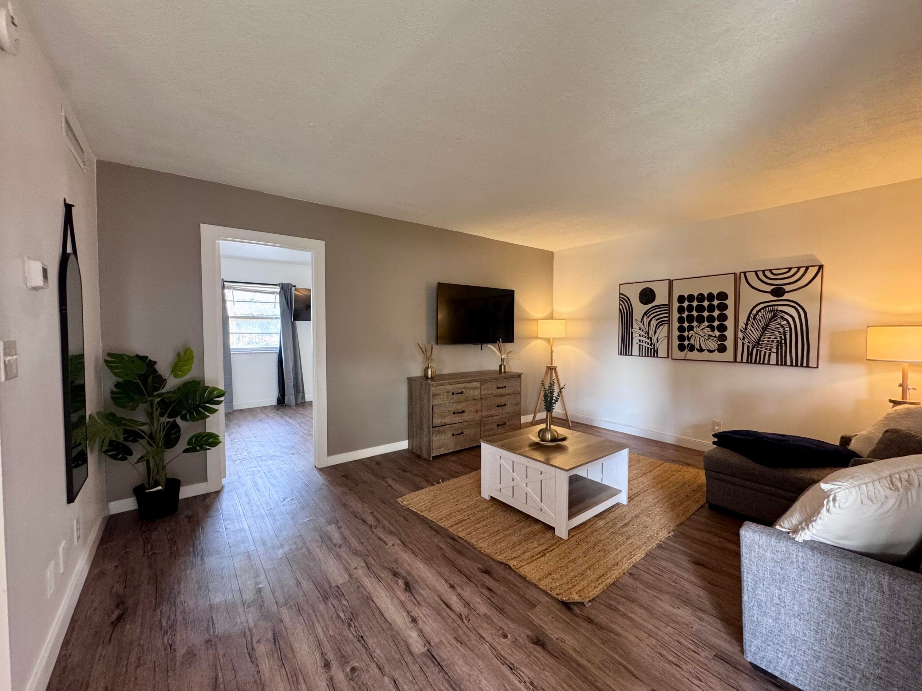202 Lucerne Avenue Unit 12, Lake Worth Beach, FL 33460 — photo 30 of 44