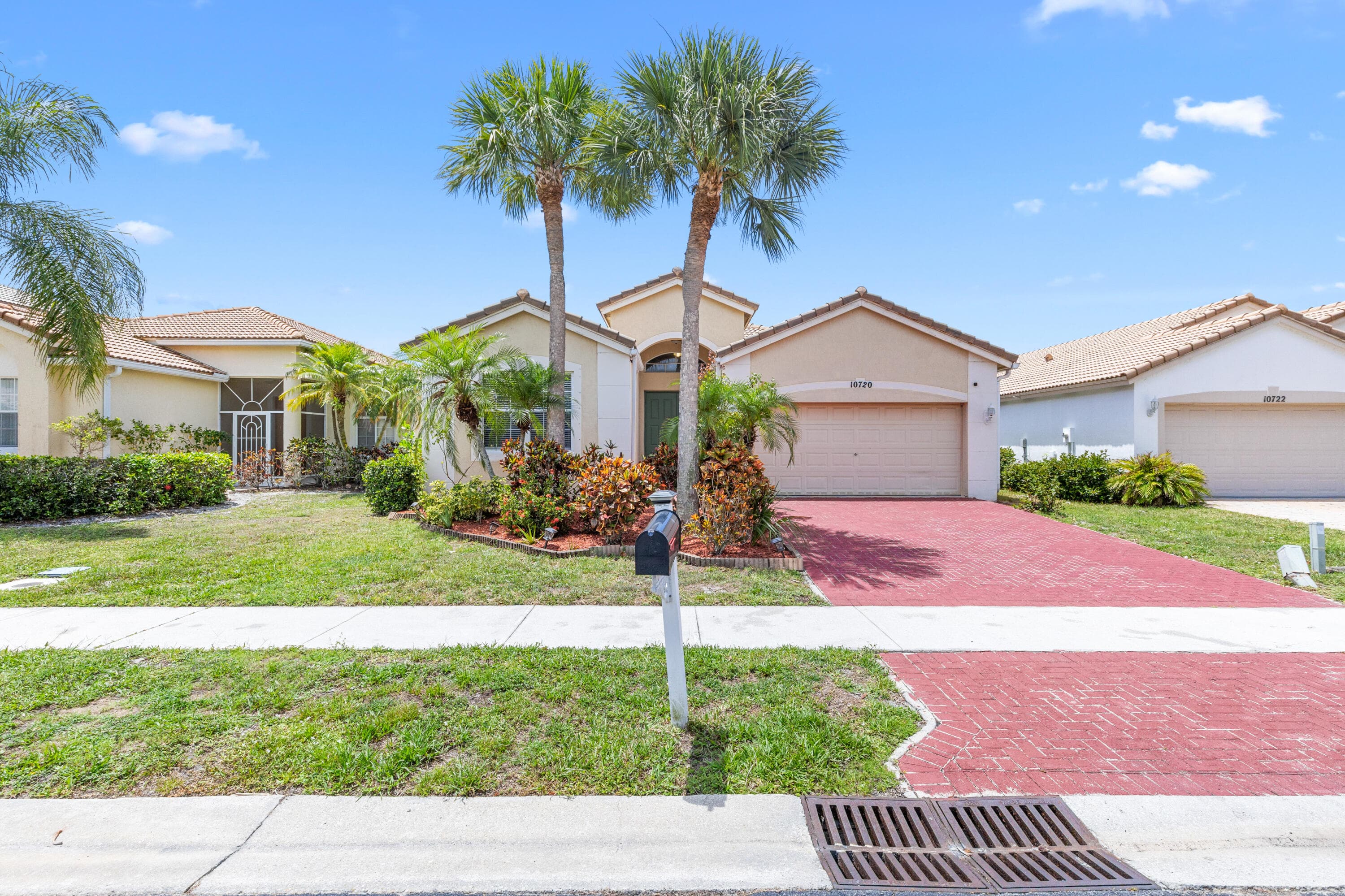 10720 Oak Bend Way, Wellington, FL 33414 — photo 2 of 46