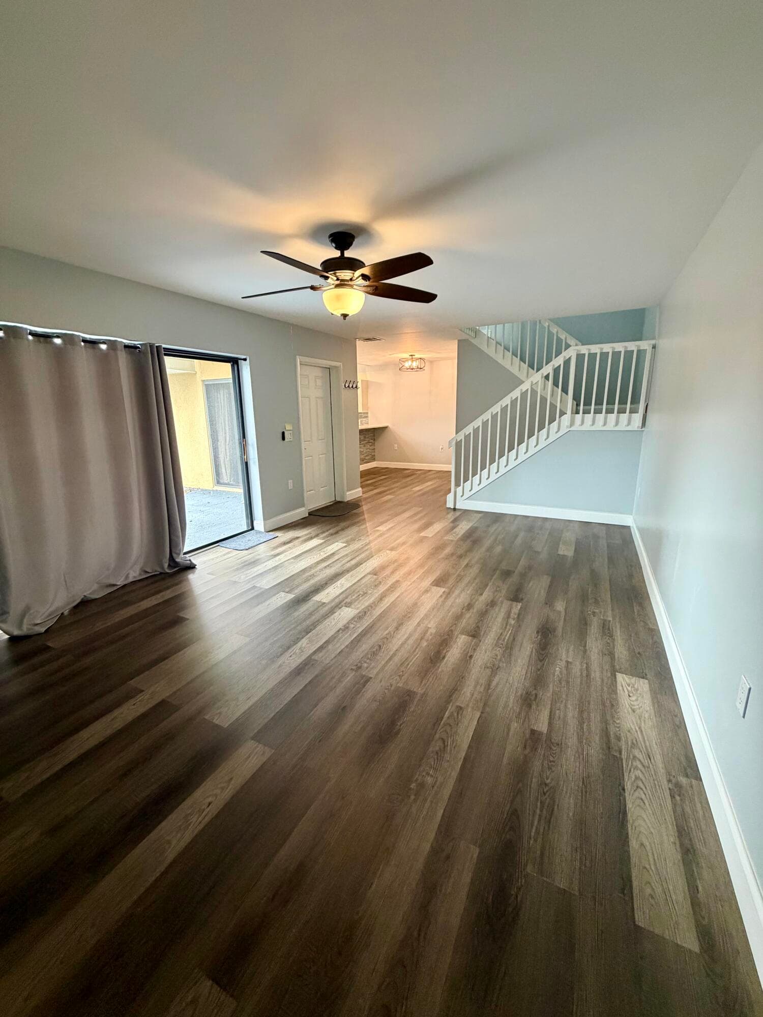 1611 16th Way, West Palm Beach, FL 33407 — photo 4 of 43