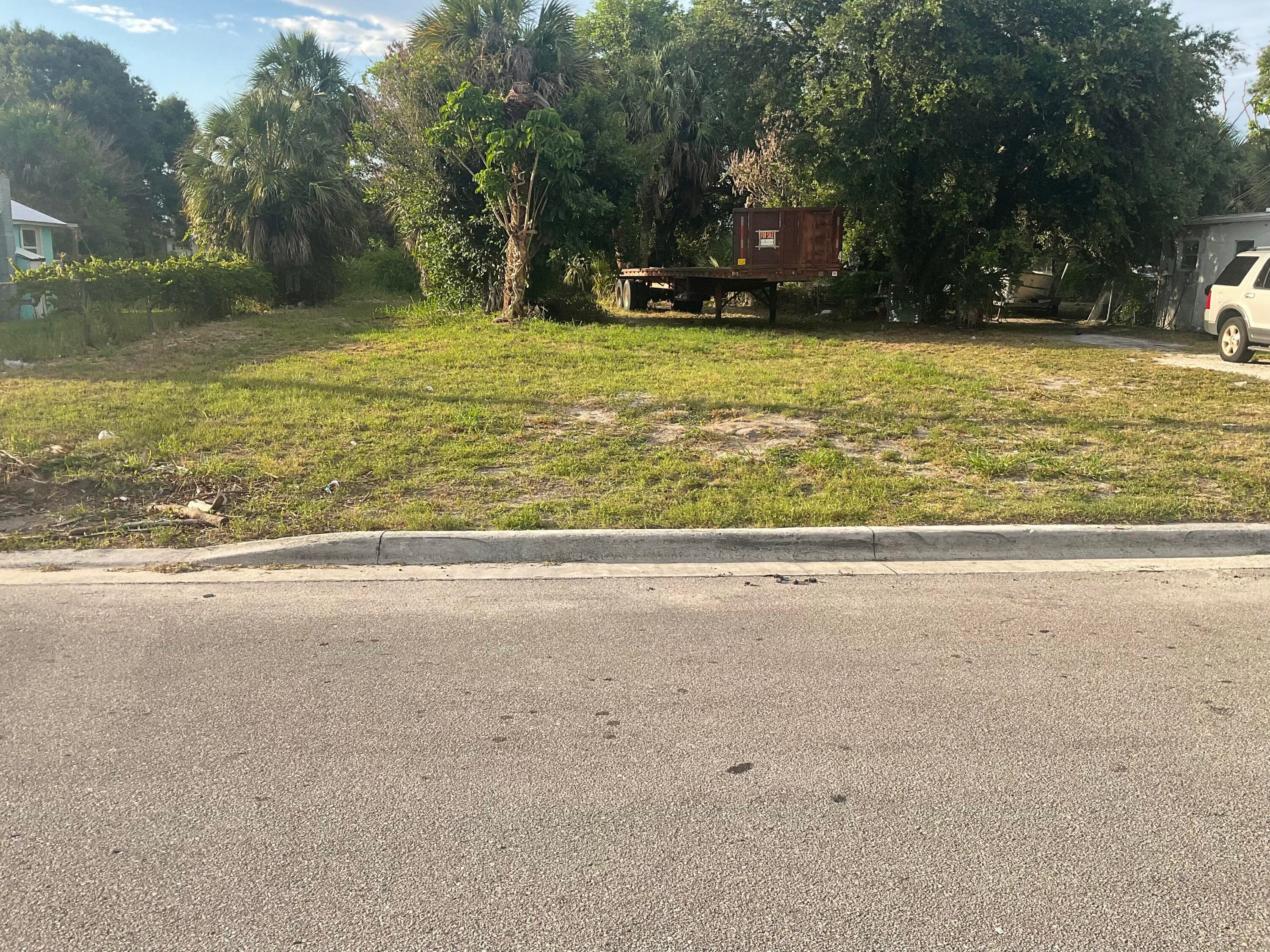 0000 Avenue L, Fort Pierce, FL 34950 — photo 1 of 5