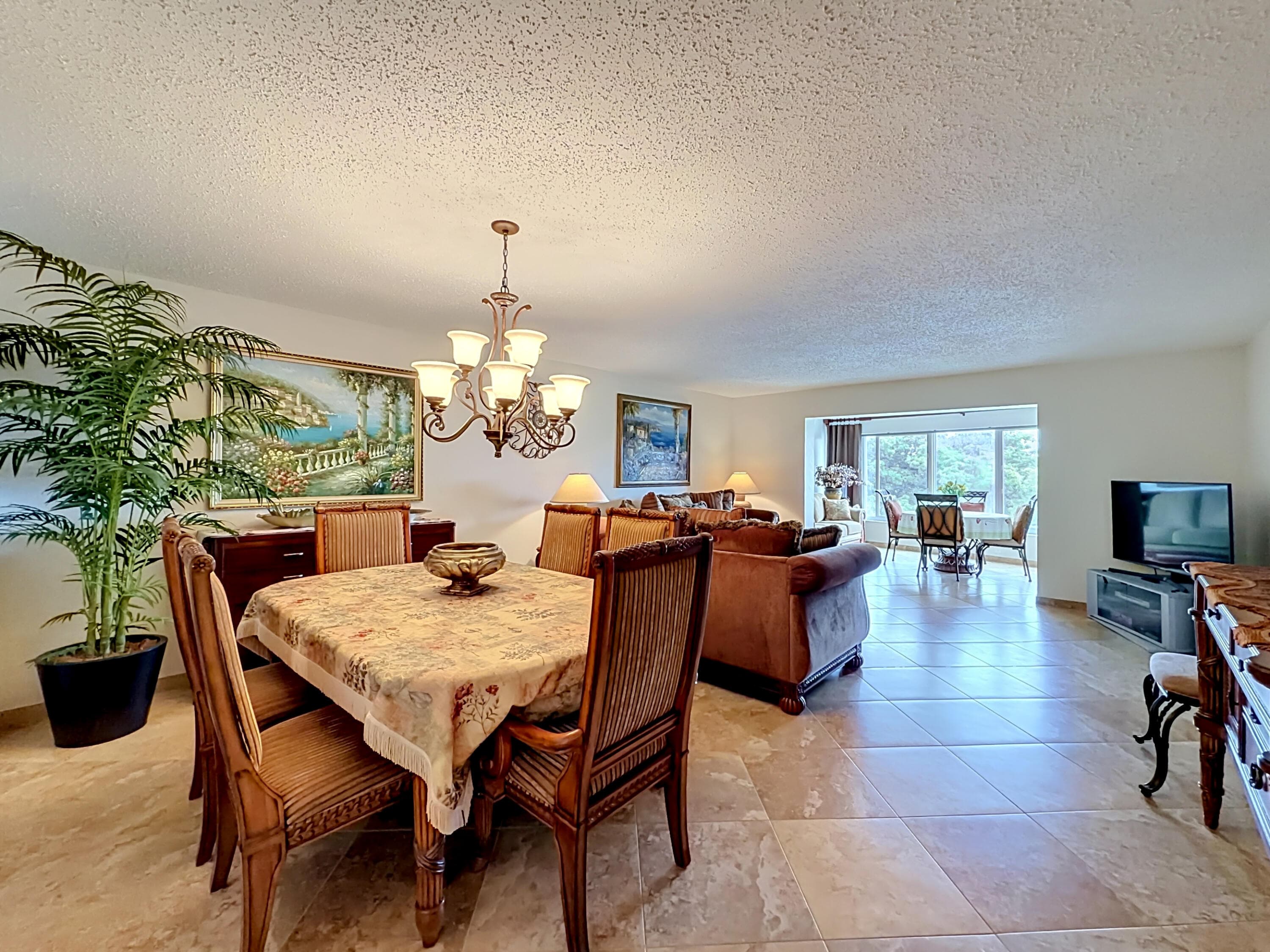 4270 NW 40th Street 401, Lauderdale Lakes, FL 33319 — photo 22 of 60