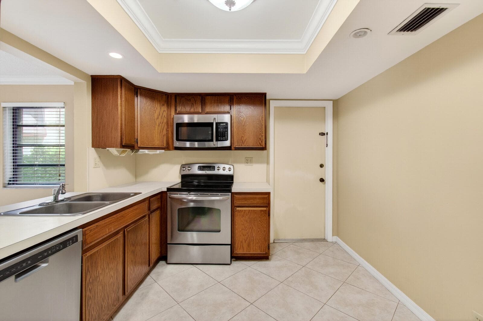 3951 NE 19th Road 1701, Pompano Beach, FL 33064 — photo 34 of 82