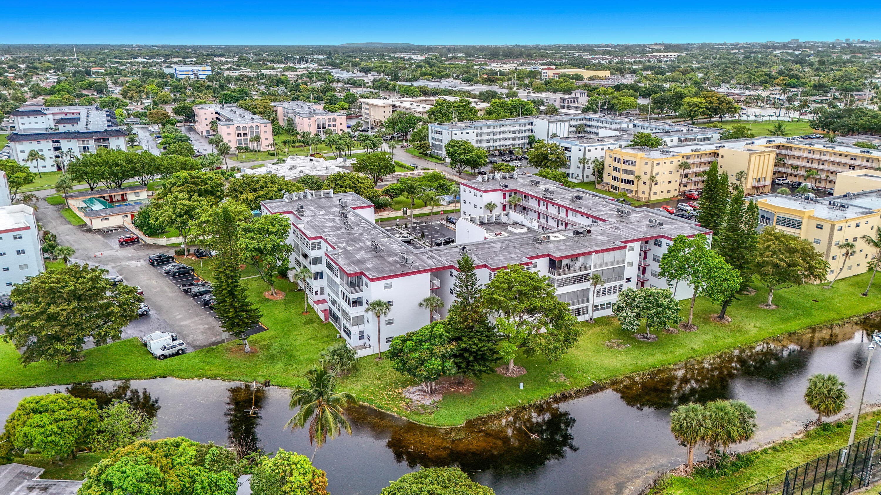 4270 NW 40th Street 401, Lauderdale Lakes, FL 33319 — photo 53 of 60