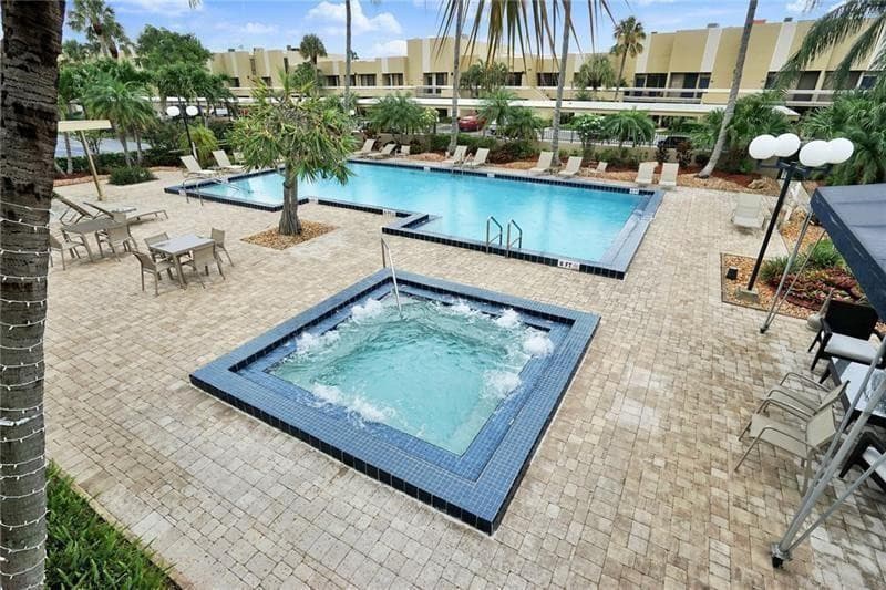 1100 SE 5th Court 55, Pompano Beach, FL 33060 — photo 48 of 71