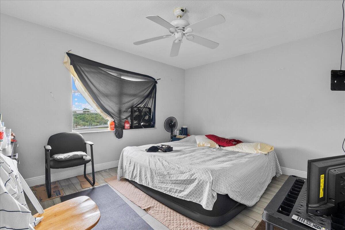941 Crystal Lake Drive 402, Deerfield Beach, FL 33064 — photo 17 of 24