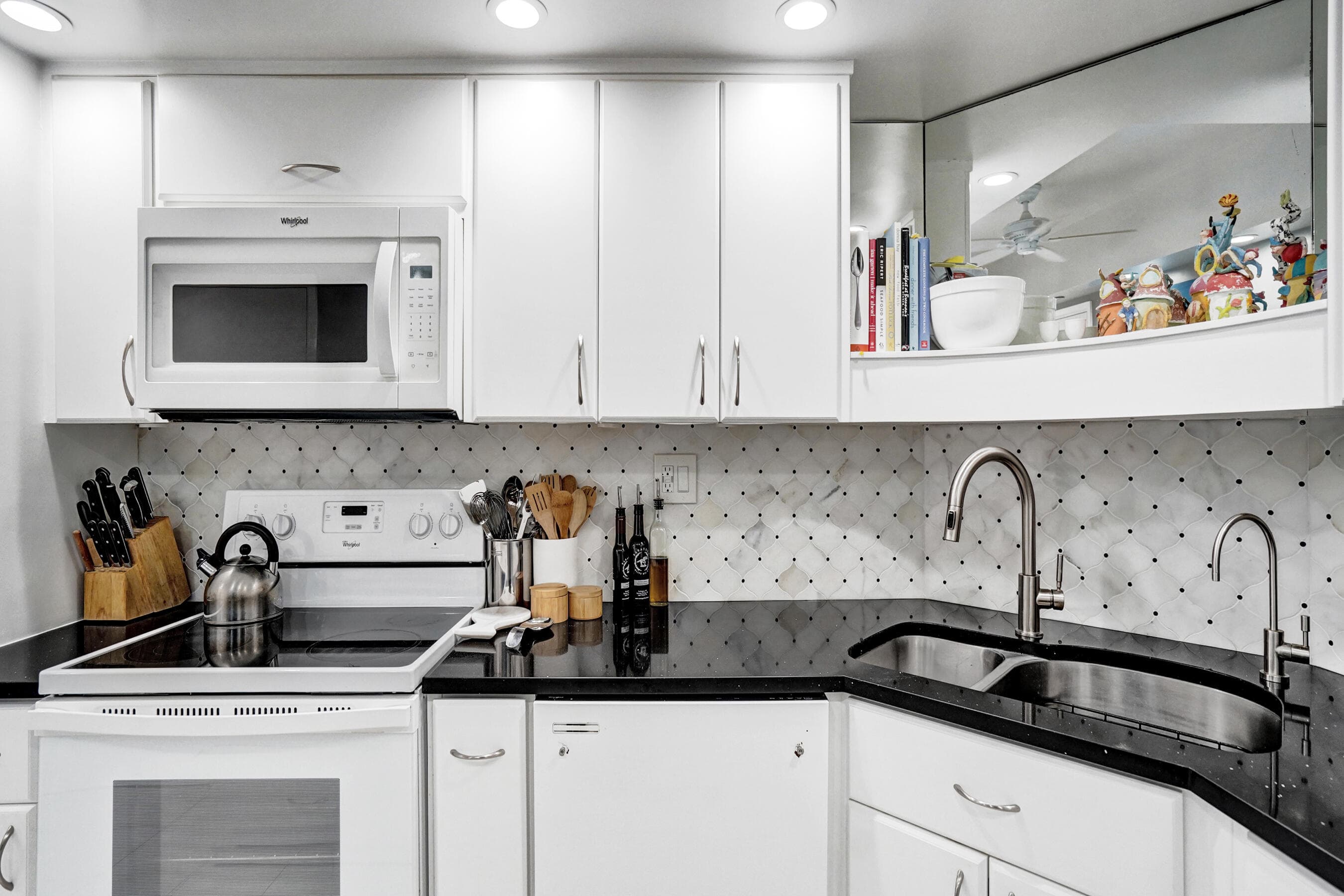3300 NE 36th Street 1621, Fort Lauderdale, FL 33308 — photo 21 of 53