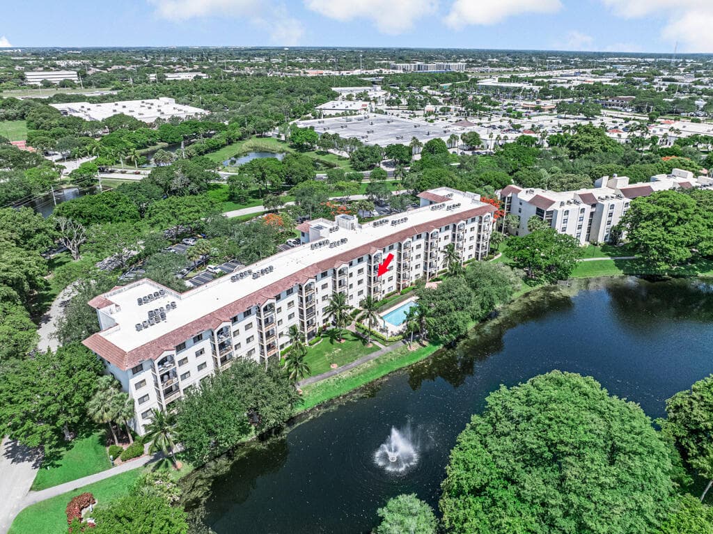 2105 Lavers Circle 306, Delray Beach, FL 33444 — photo 1 of 32