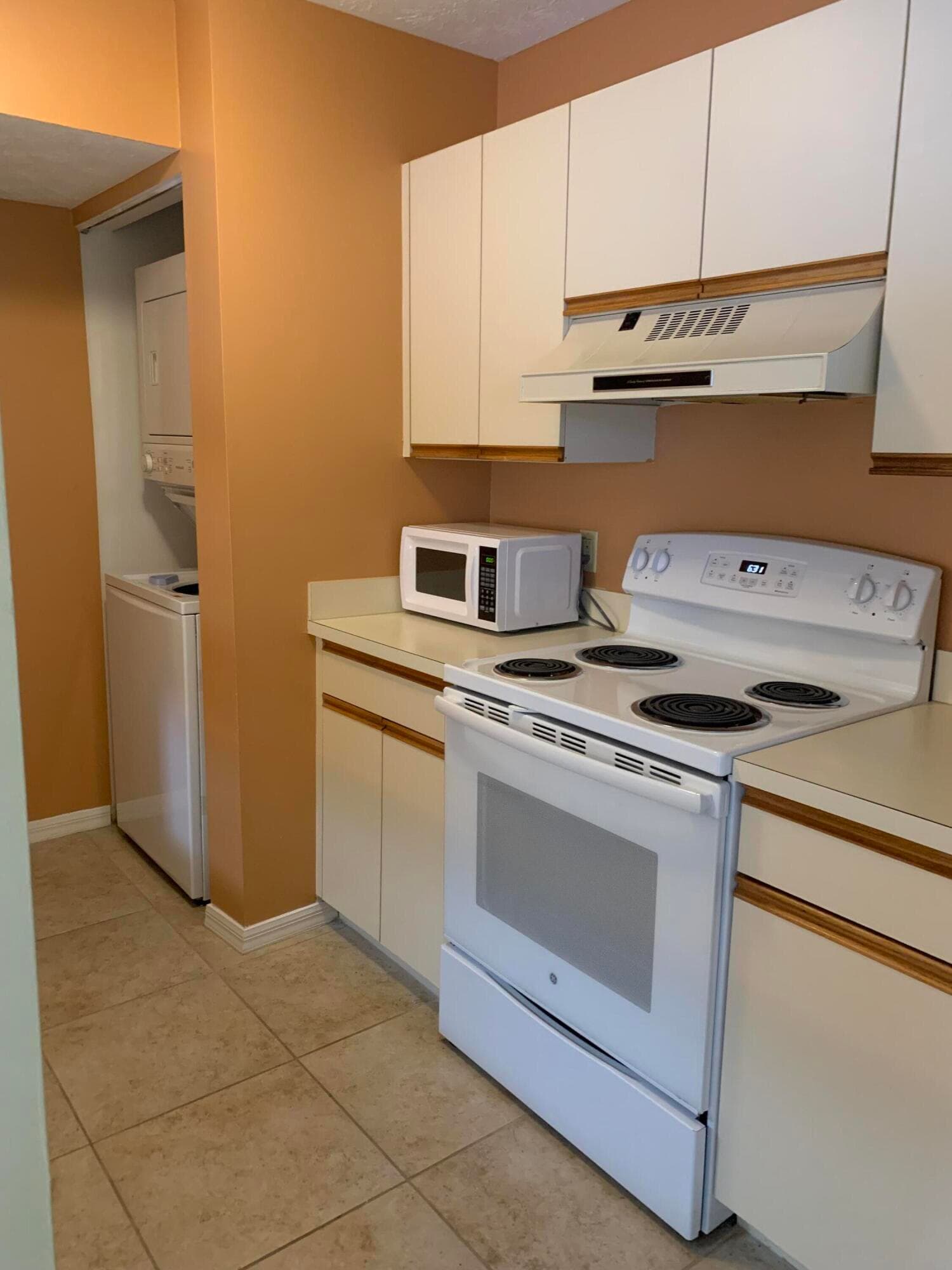 6553 SE Federal Highway 203, Stuart, FL 34997 — photo 8 of 21