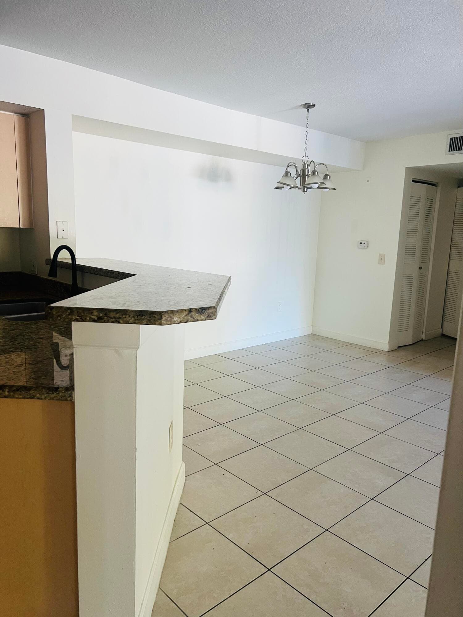 4211 San Marino Boulevard 201, West Palm Beach, FL 33409 — photo 5 of 20