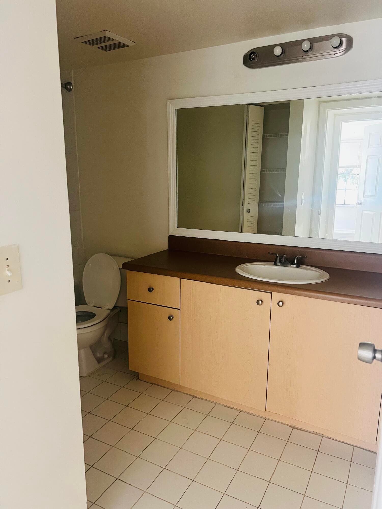4211 San Marino Boulevard 201, West Palm Beach, FL 33409 — photo 17 of 20