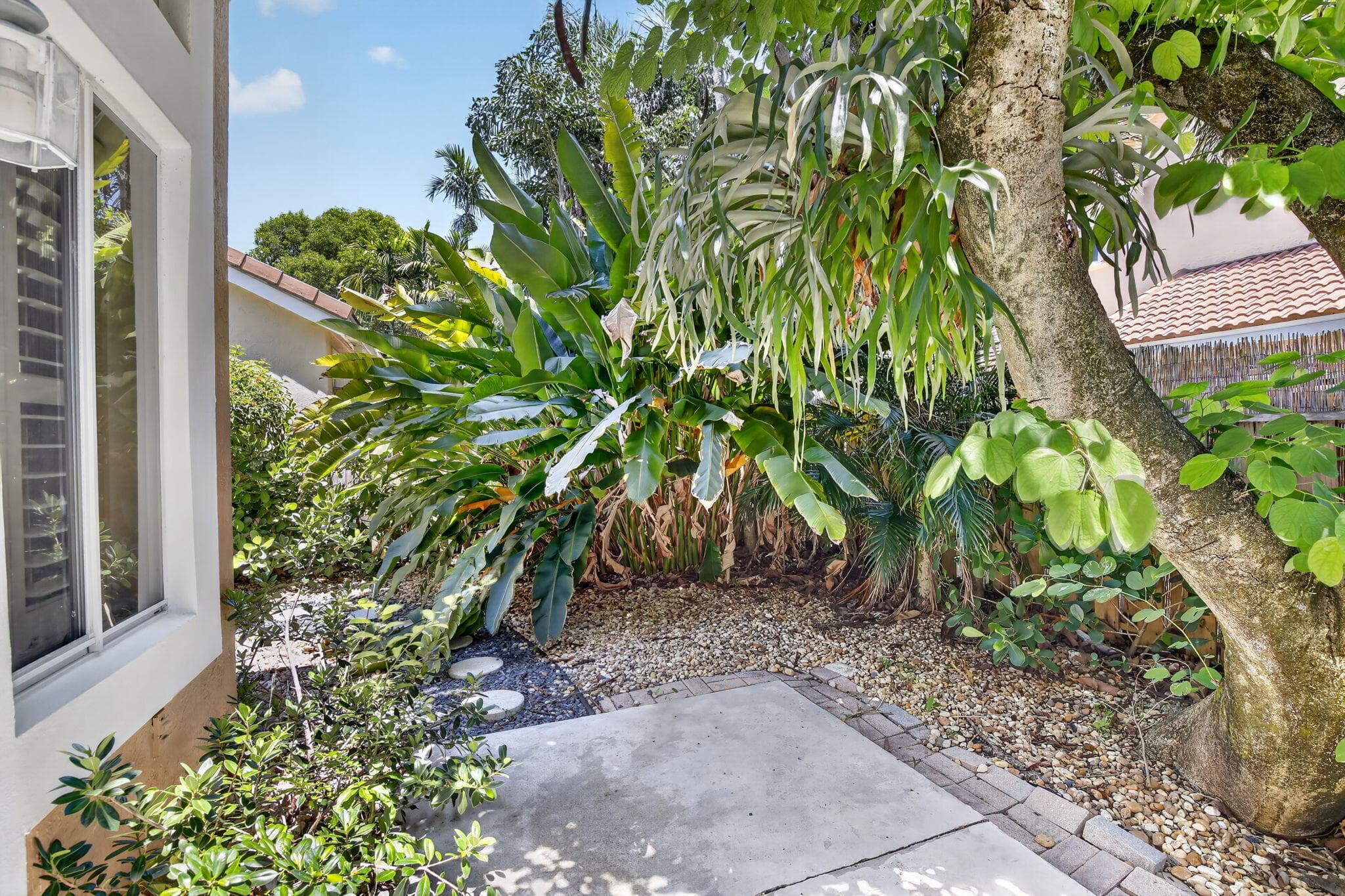 10124 NW 4th Street NW, Plantation, FL 33324 — photo 12 of 51