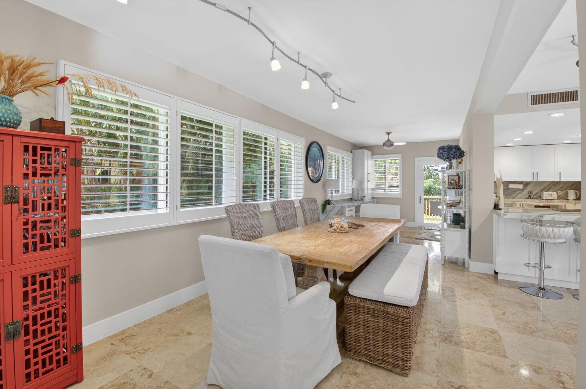 122 Andrews Avenue B, Delray Beach, FL 33483 — photo 11 of 45