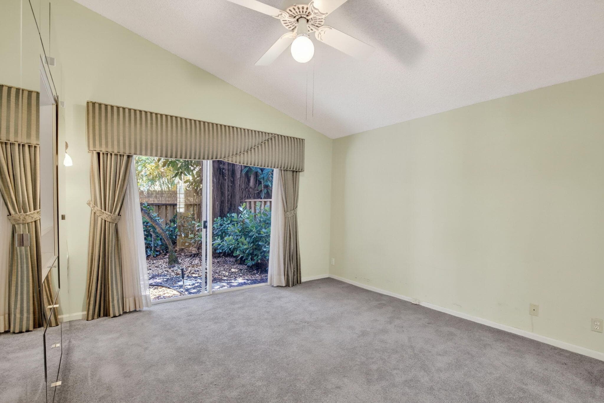 10124 NW 4th Street NW, Plantation, FL 33324 — photo 34 of 51