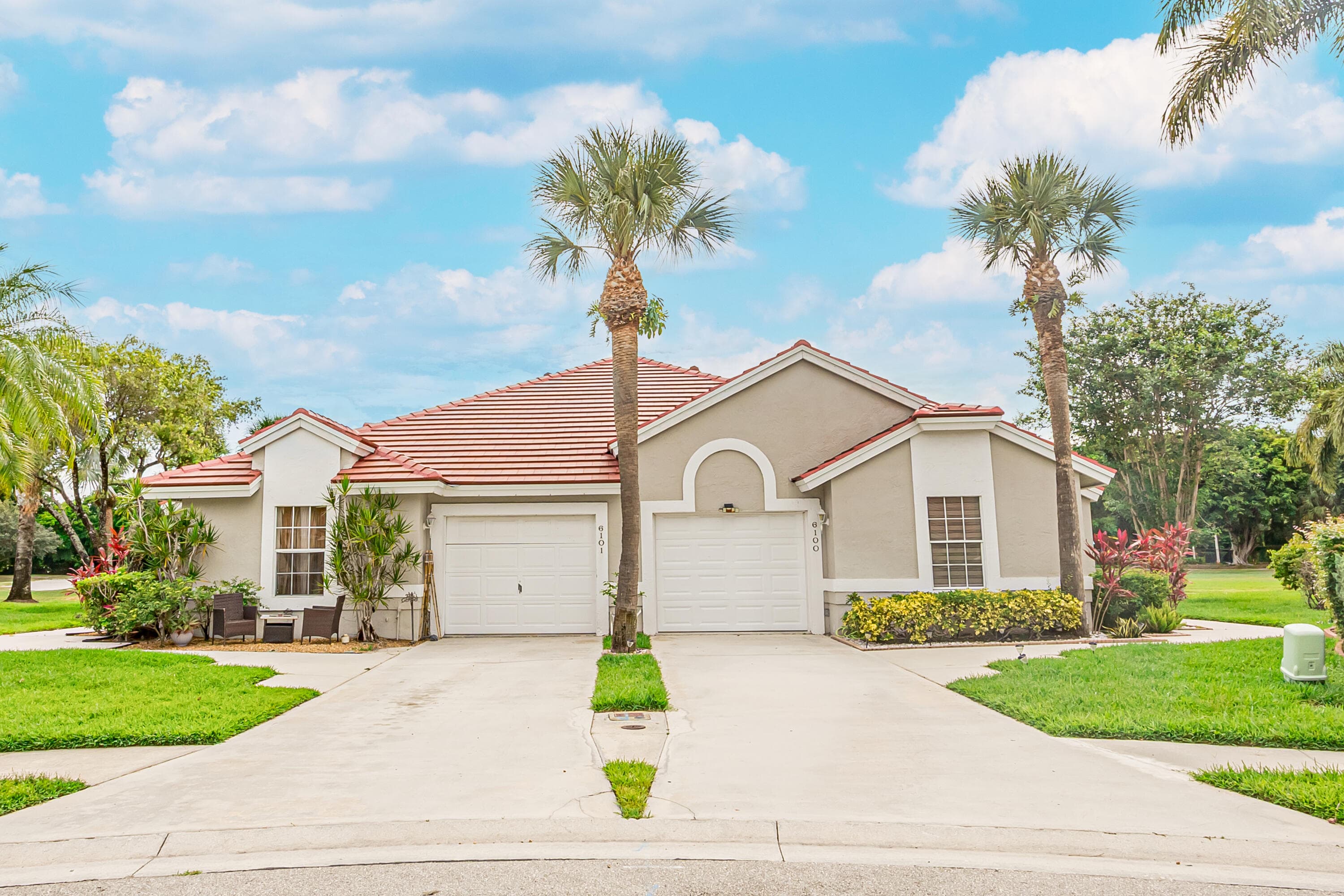 6100 Bear Creek Court, Lake Worth, FL 33467 — photo 2 of 23